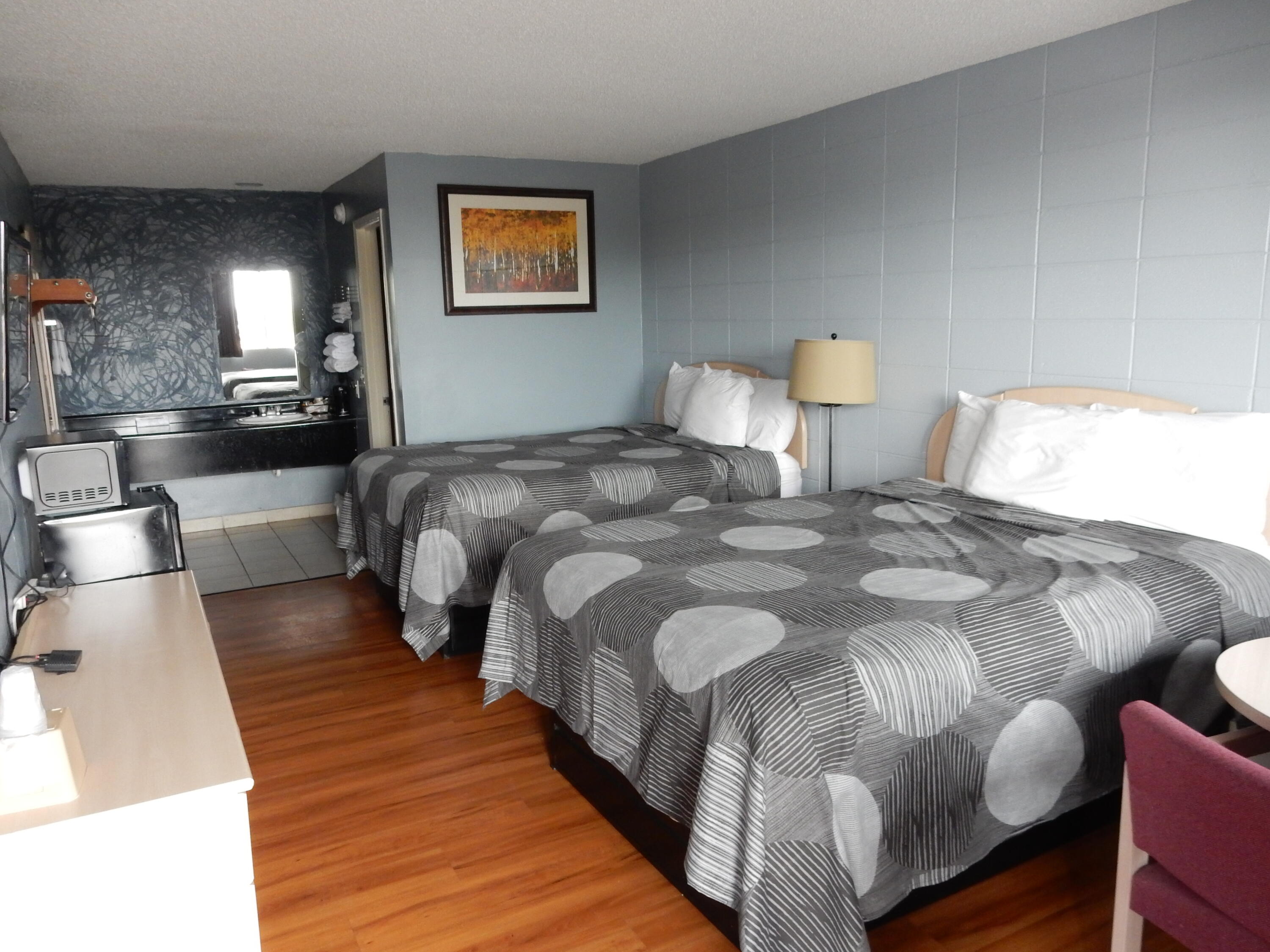 main property photo 11