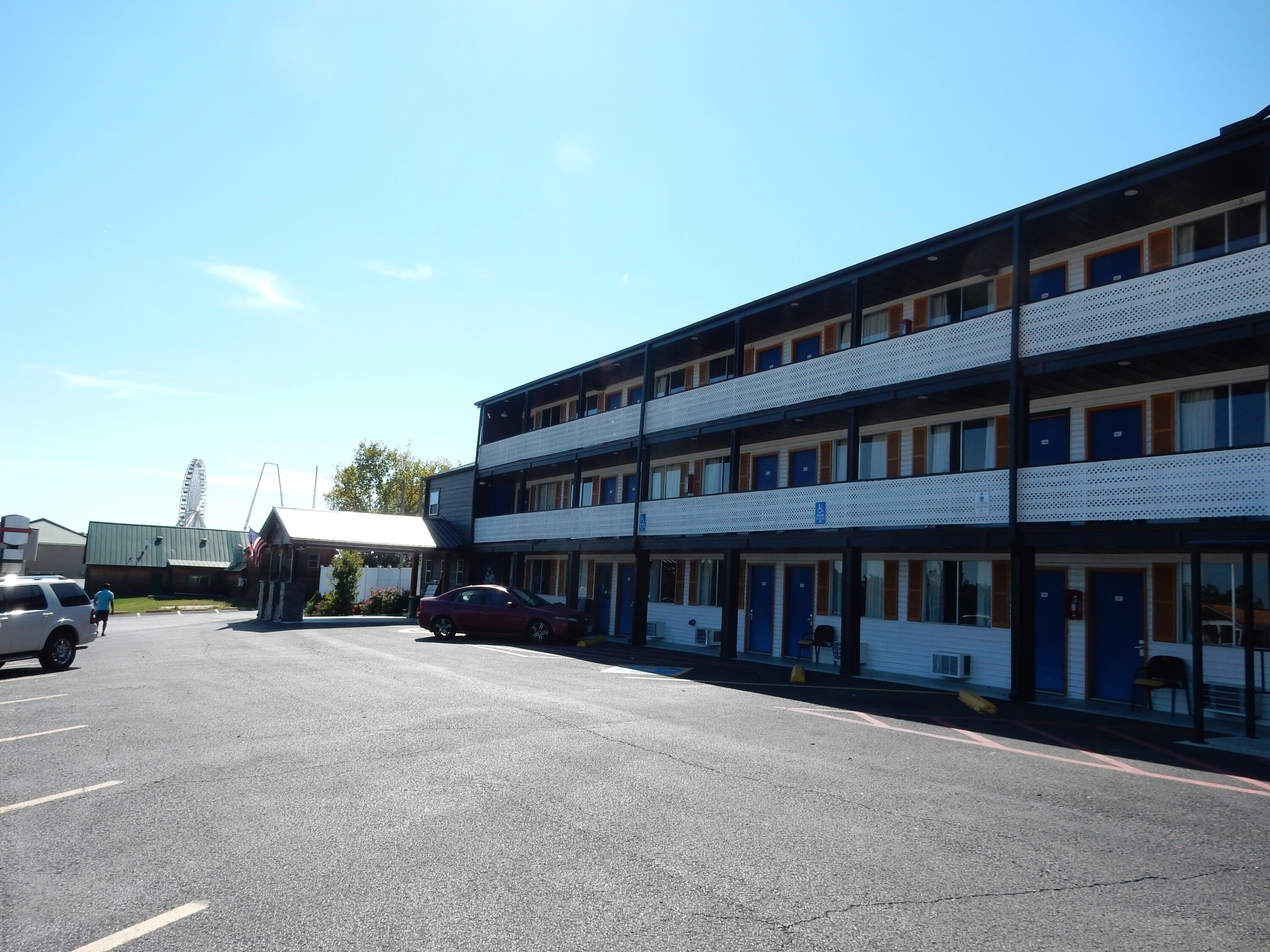 main property photo 3