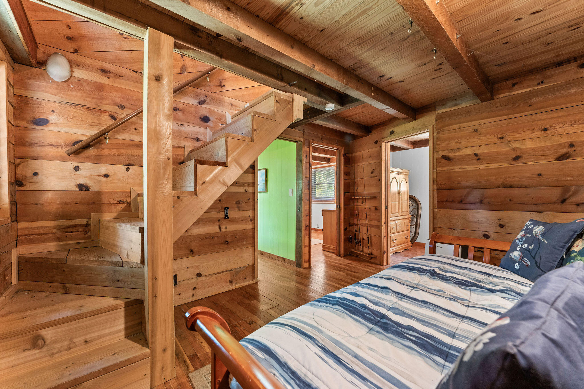 main property photo 23