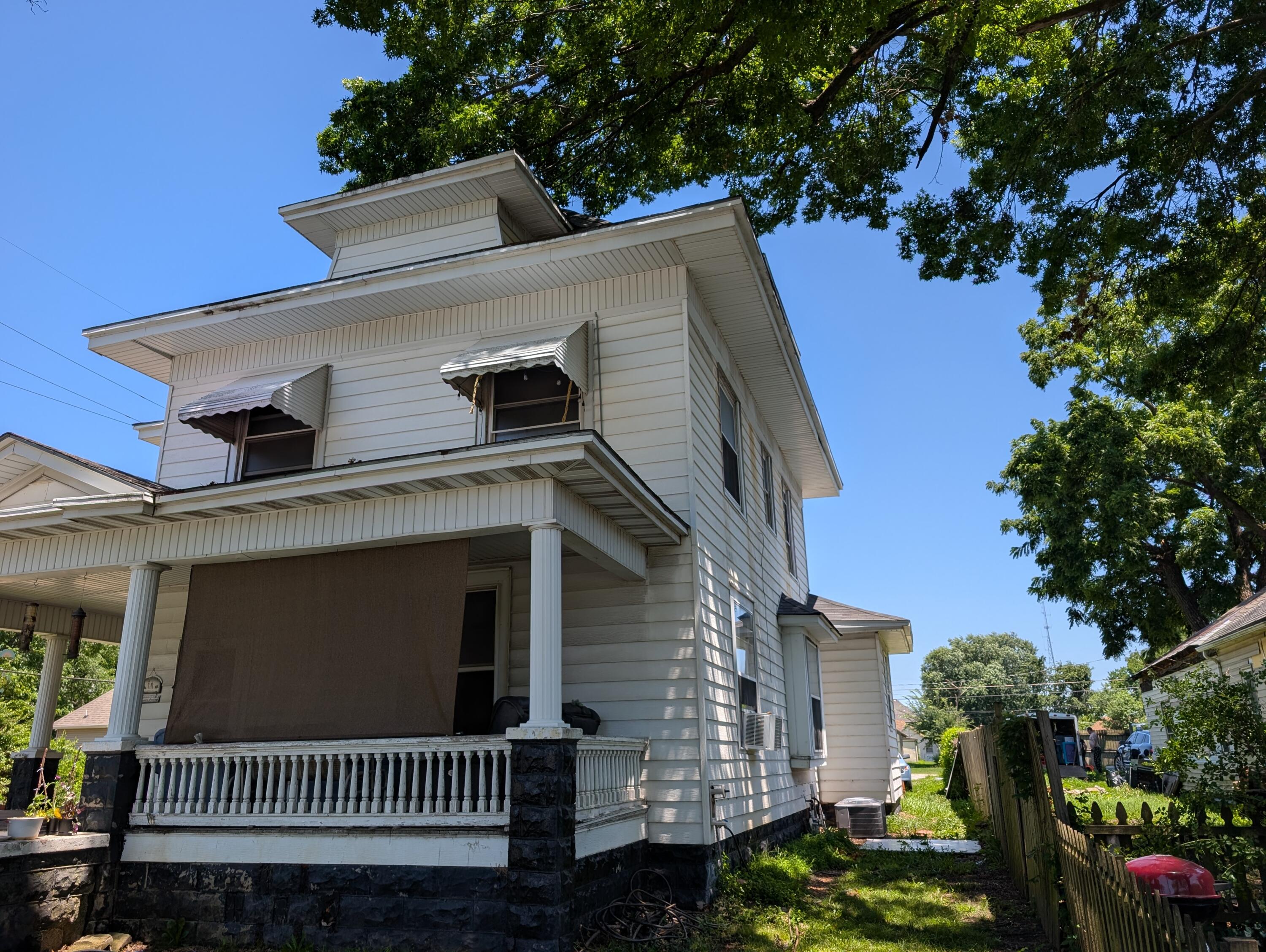 main property photo 54