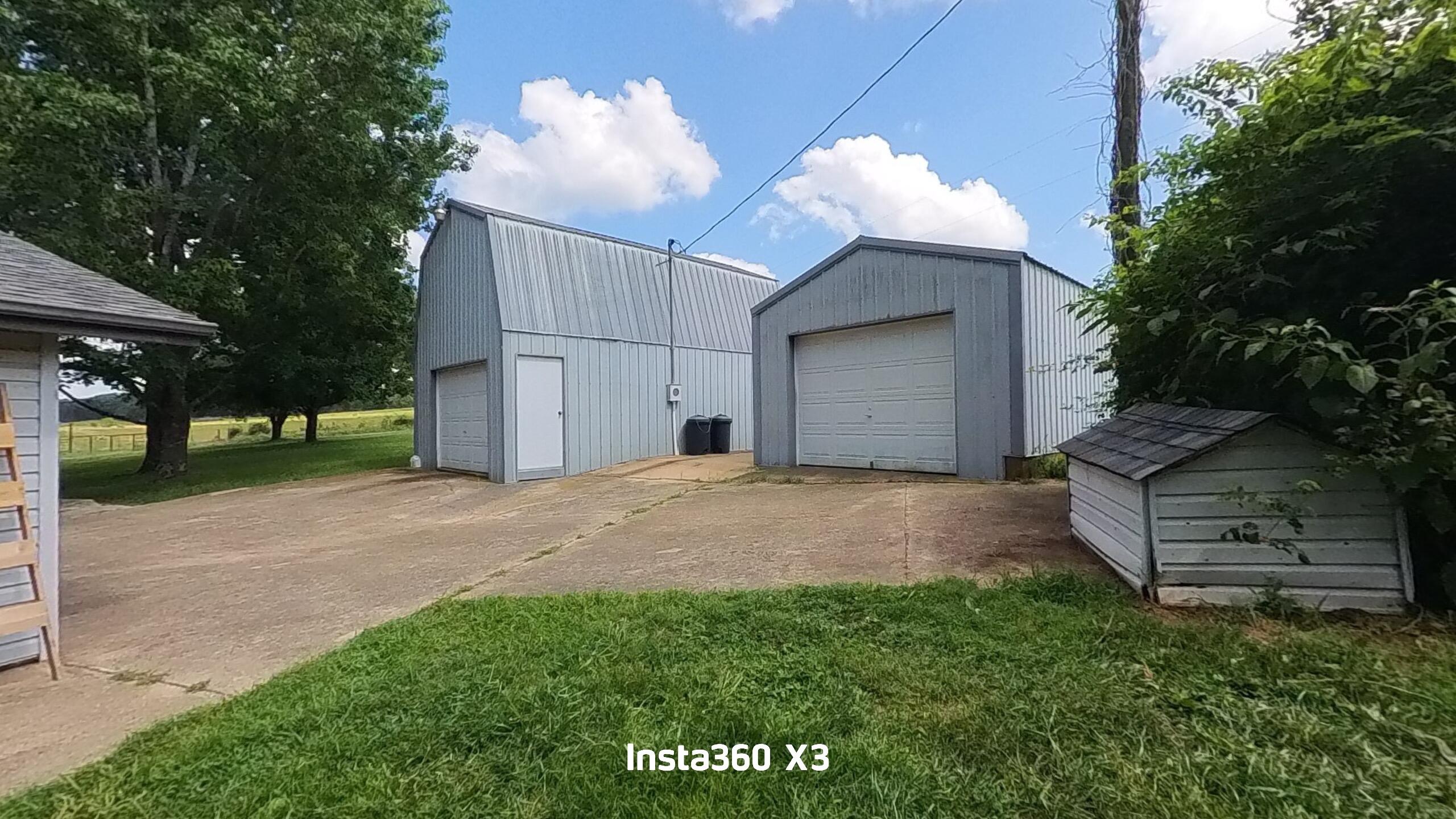 main property photo 41