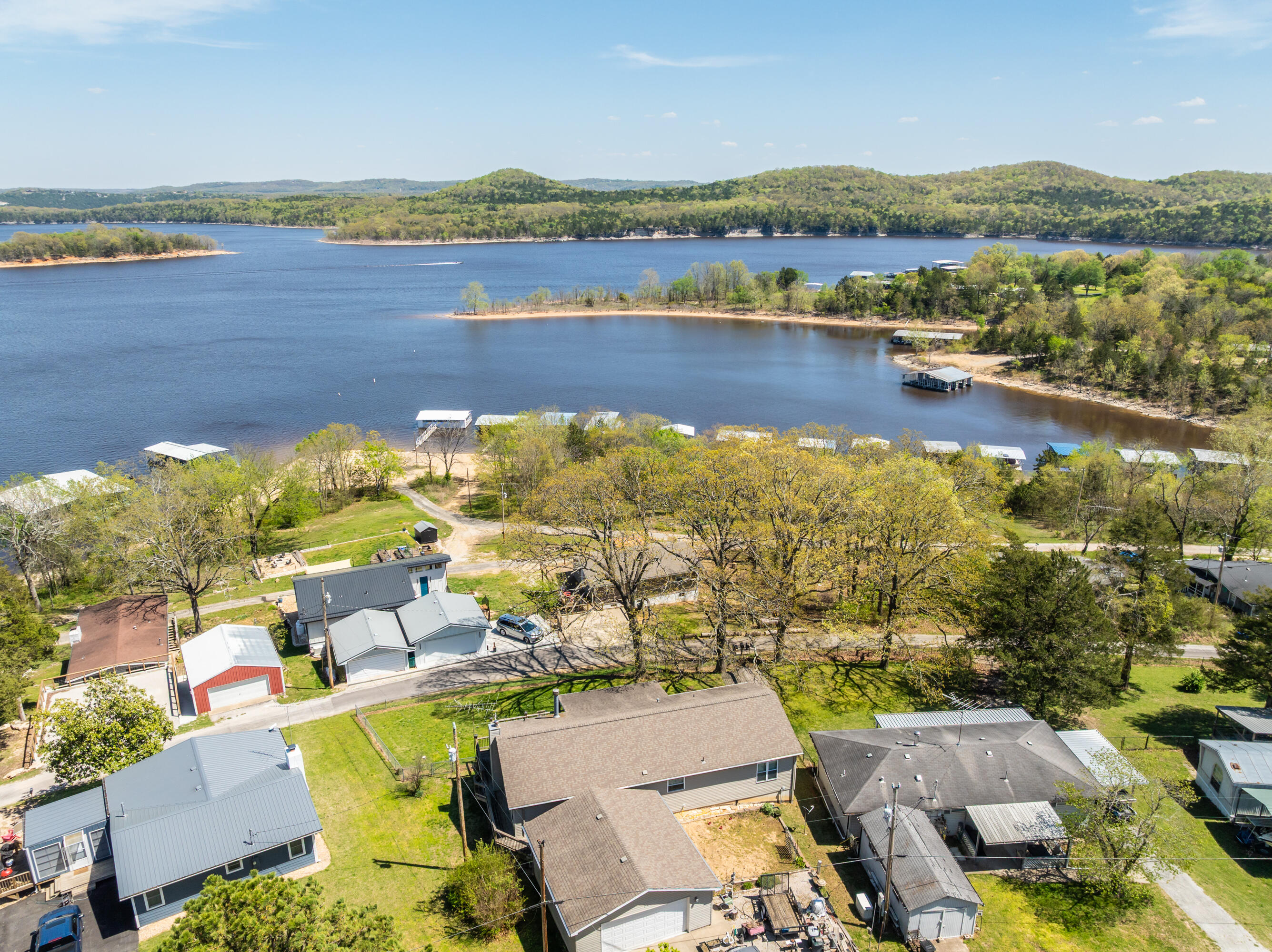 main property photo 39