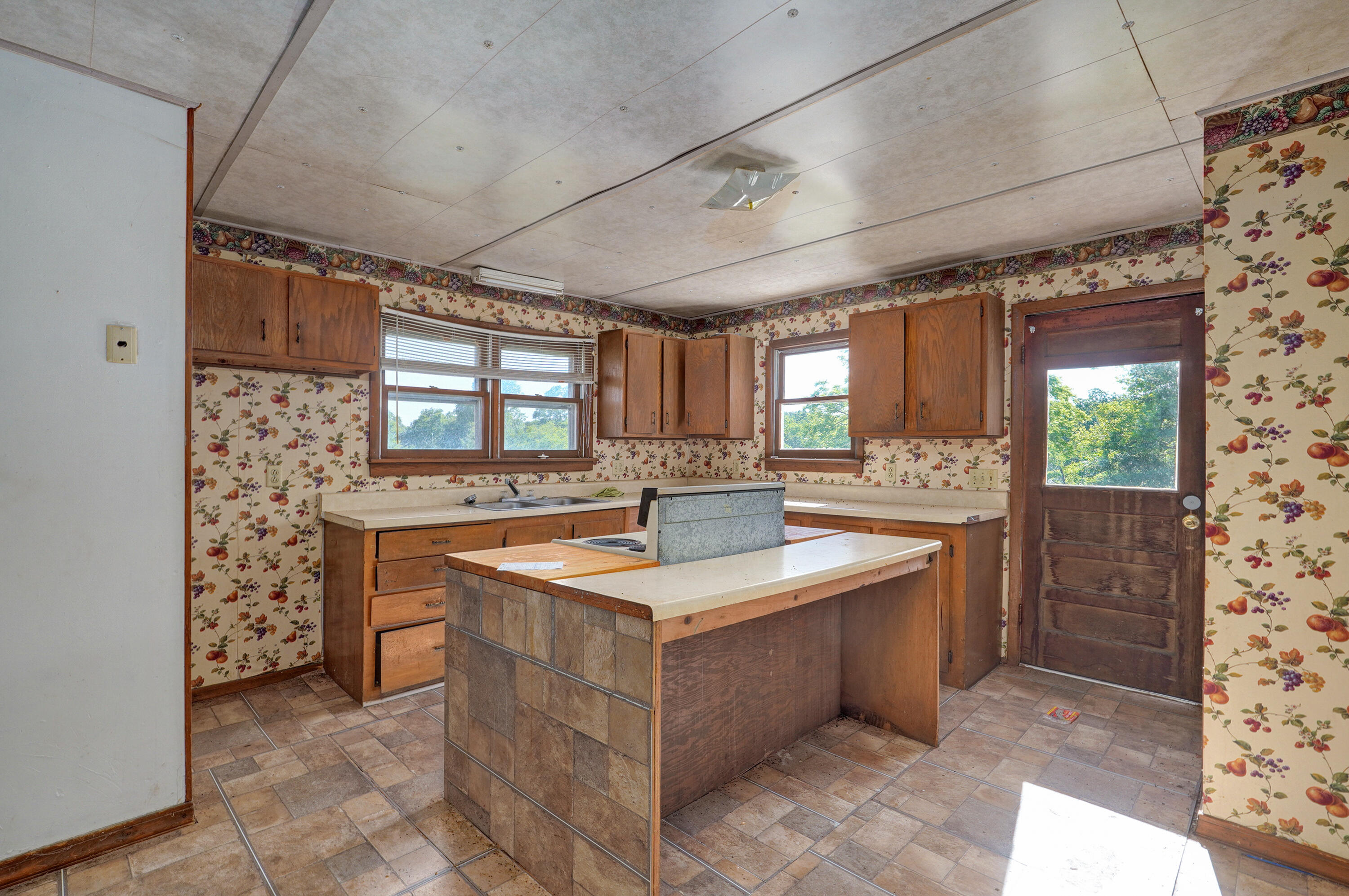 main property photo 53