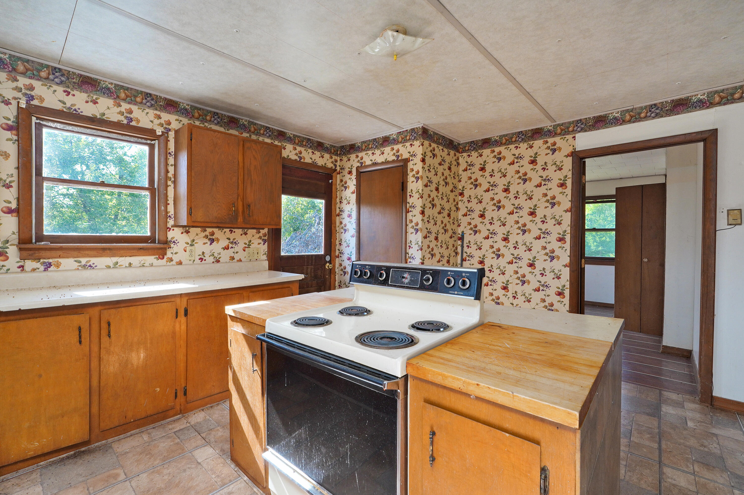 main property photo 54