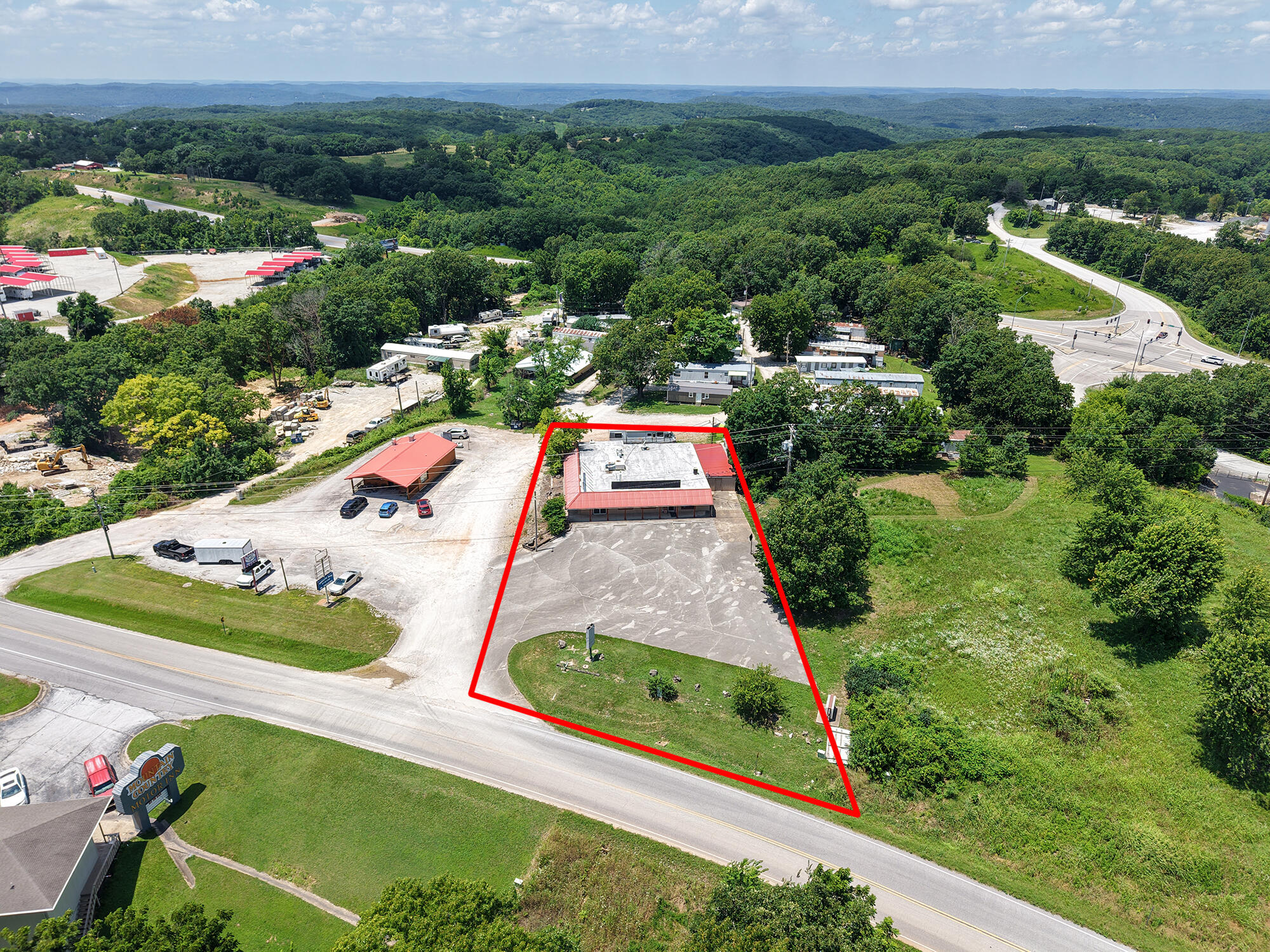 main property photo 8