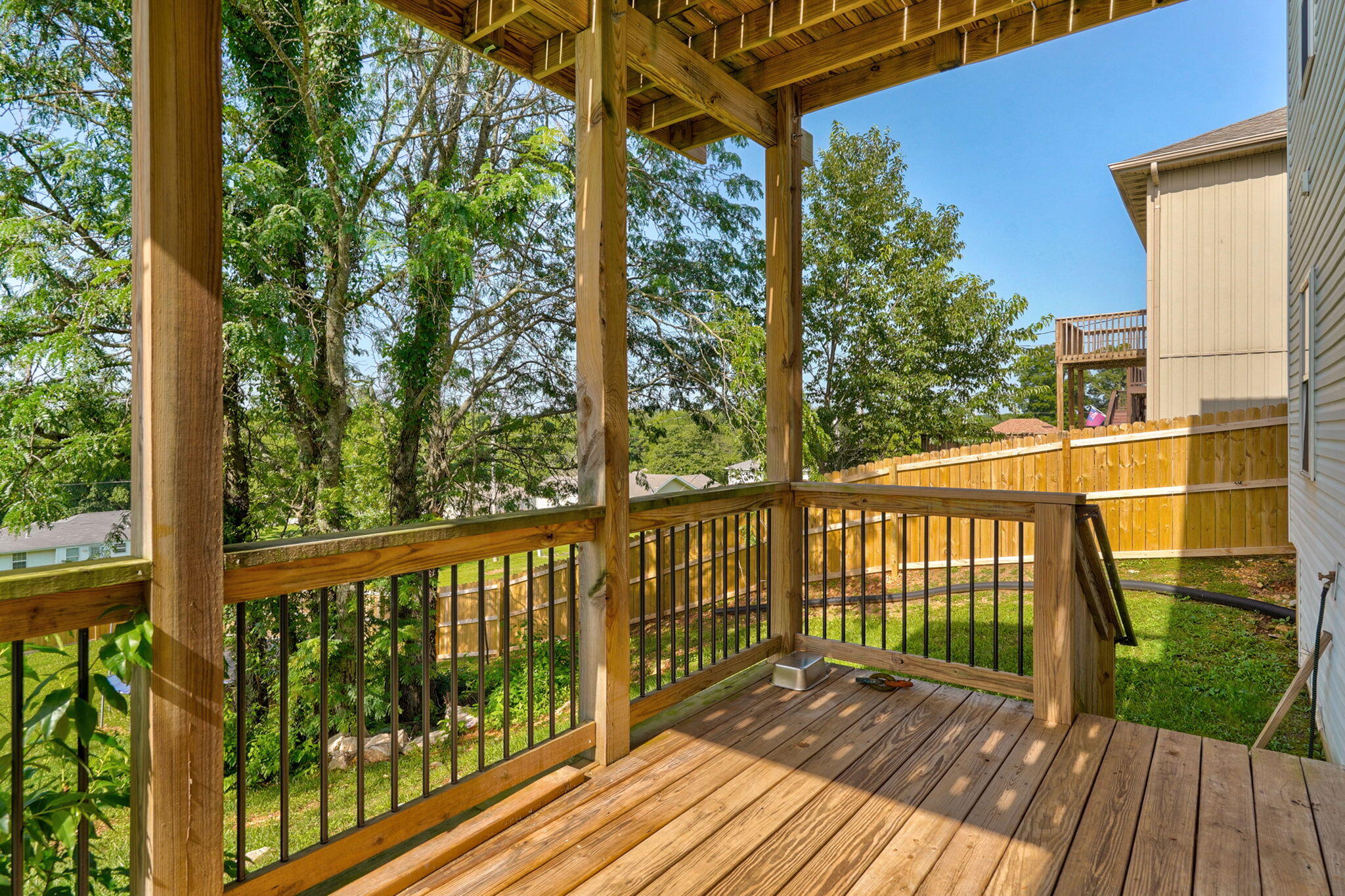 main property photo 43