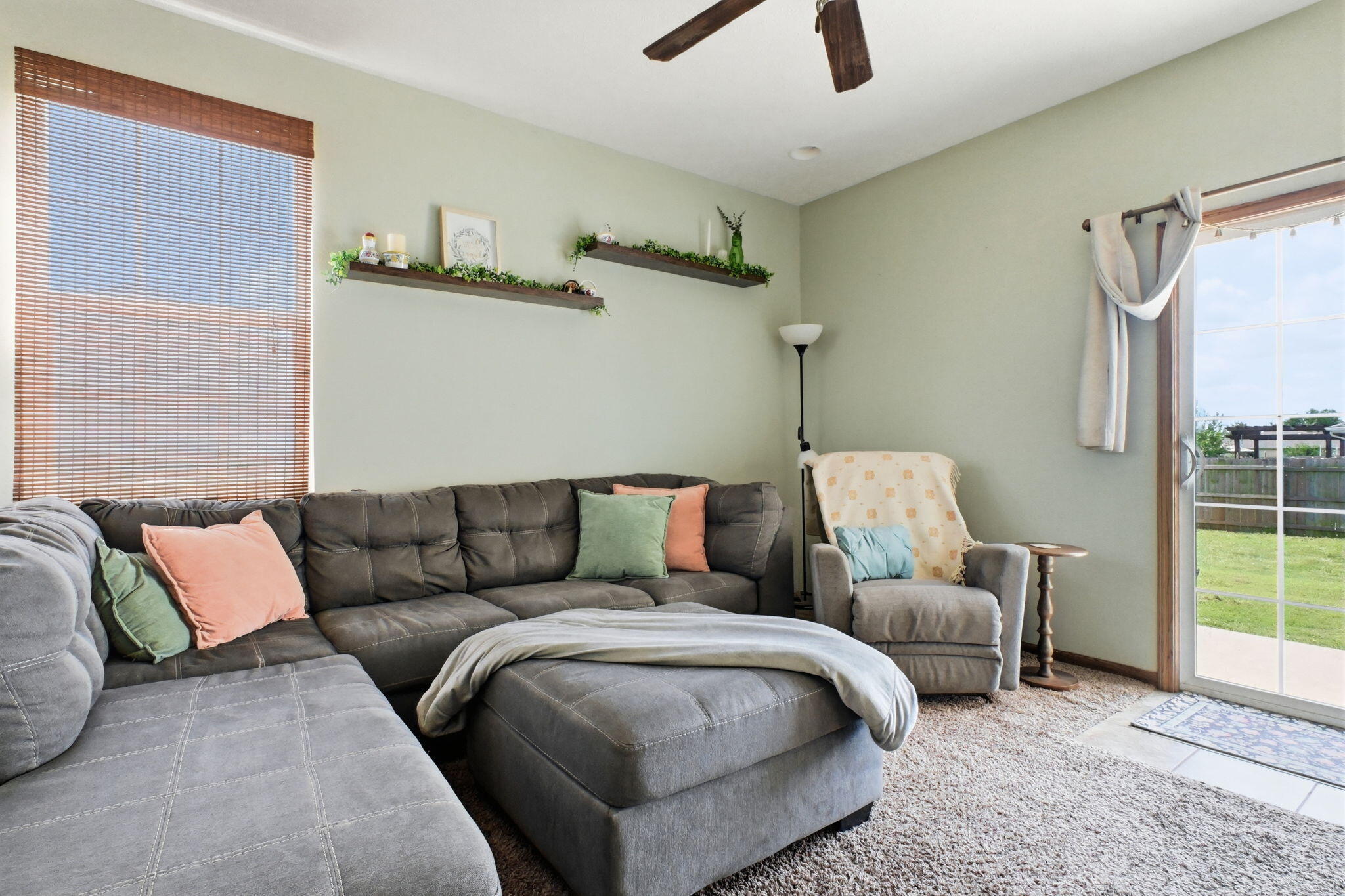 main property photo 21