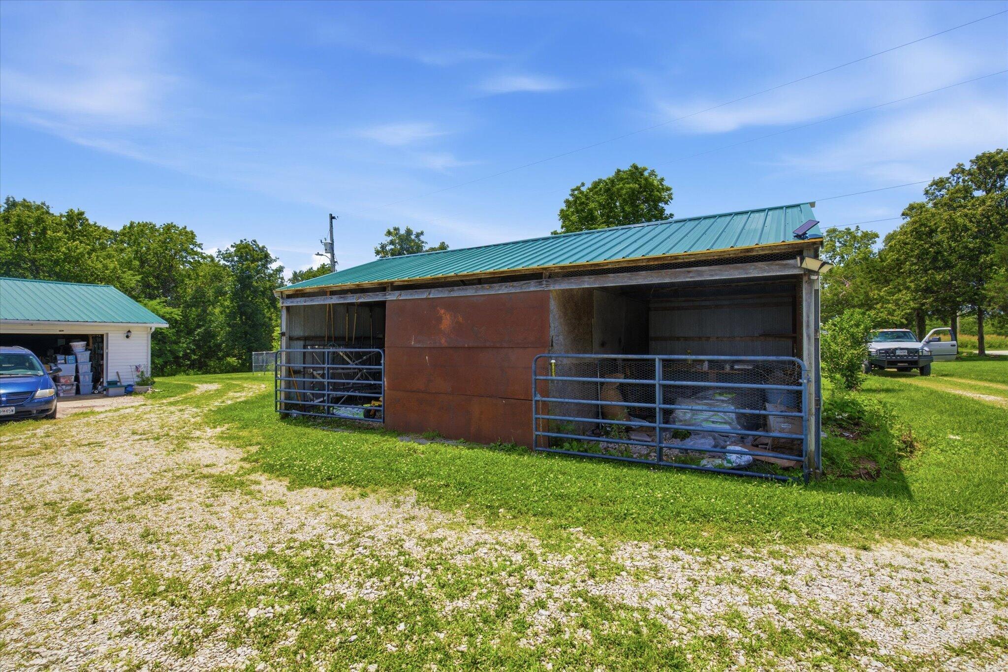 main property photo 24