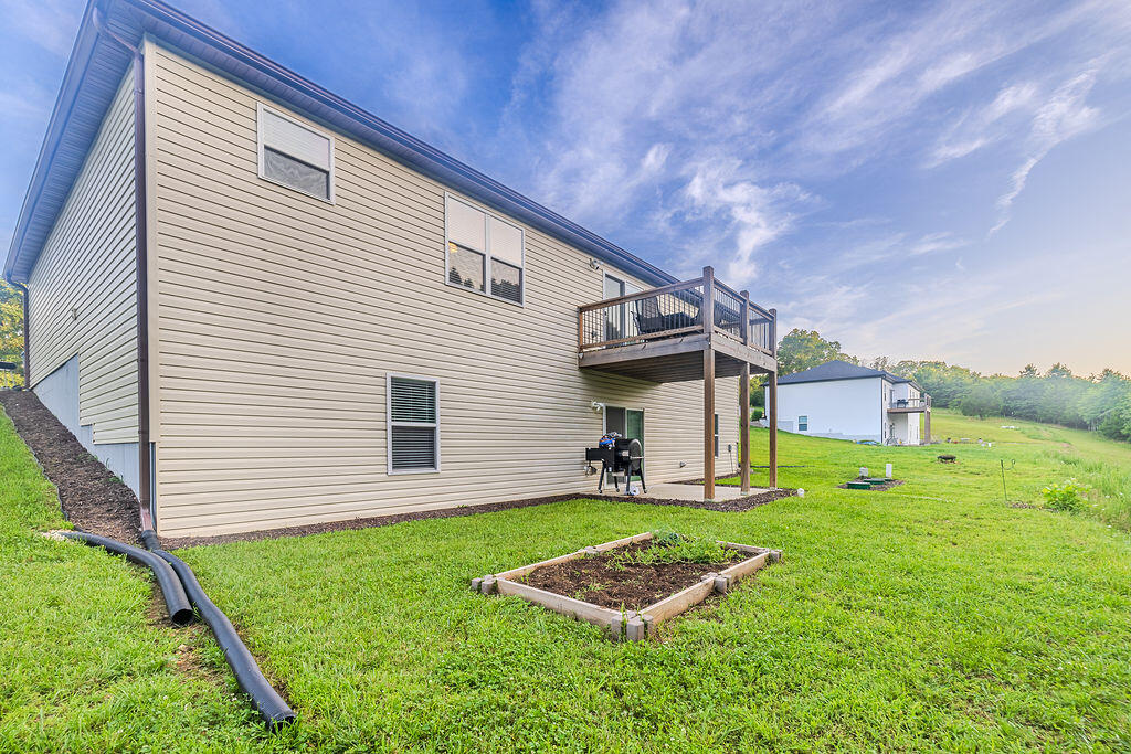 main property photo 46