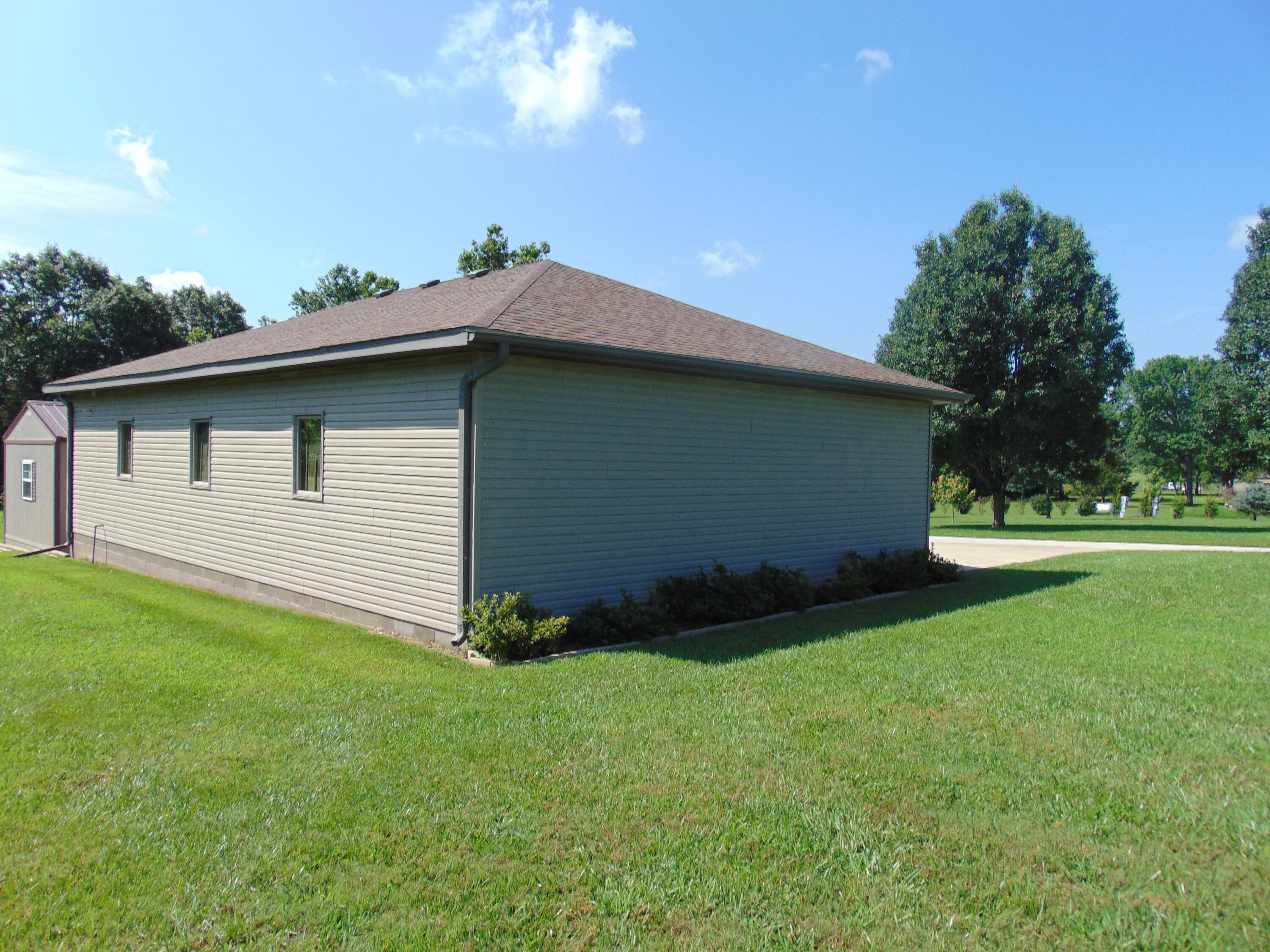 main property photo 48