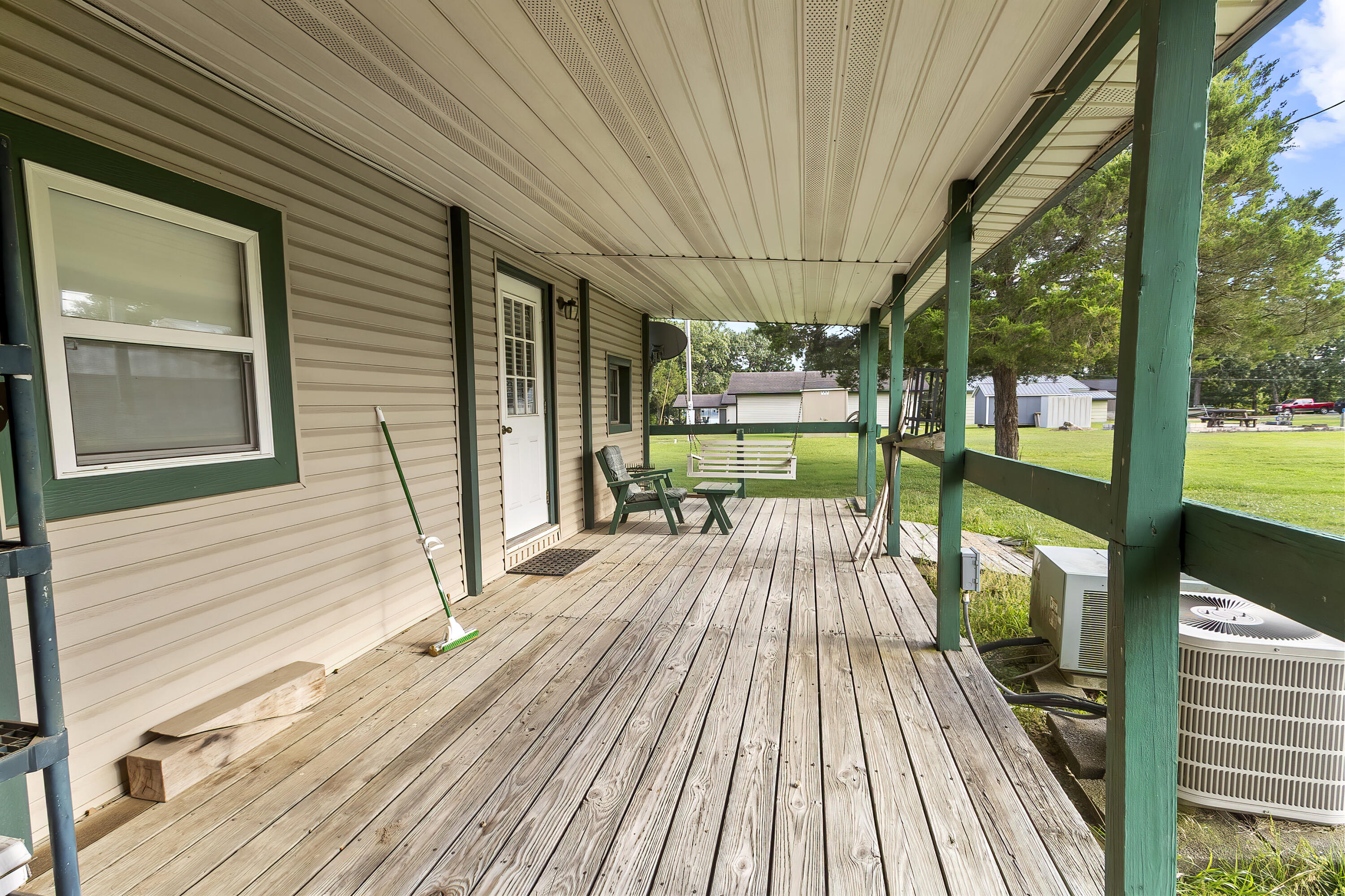 main property photo 39