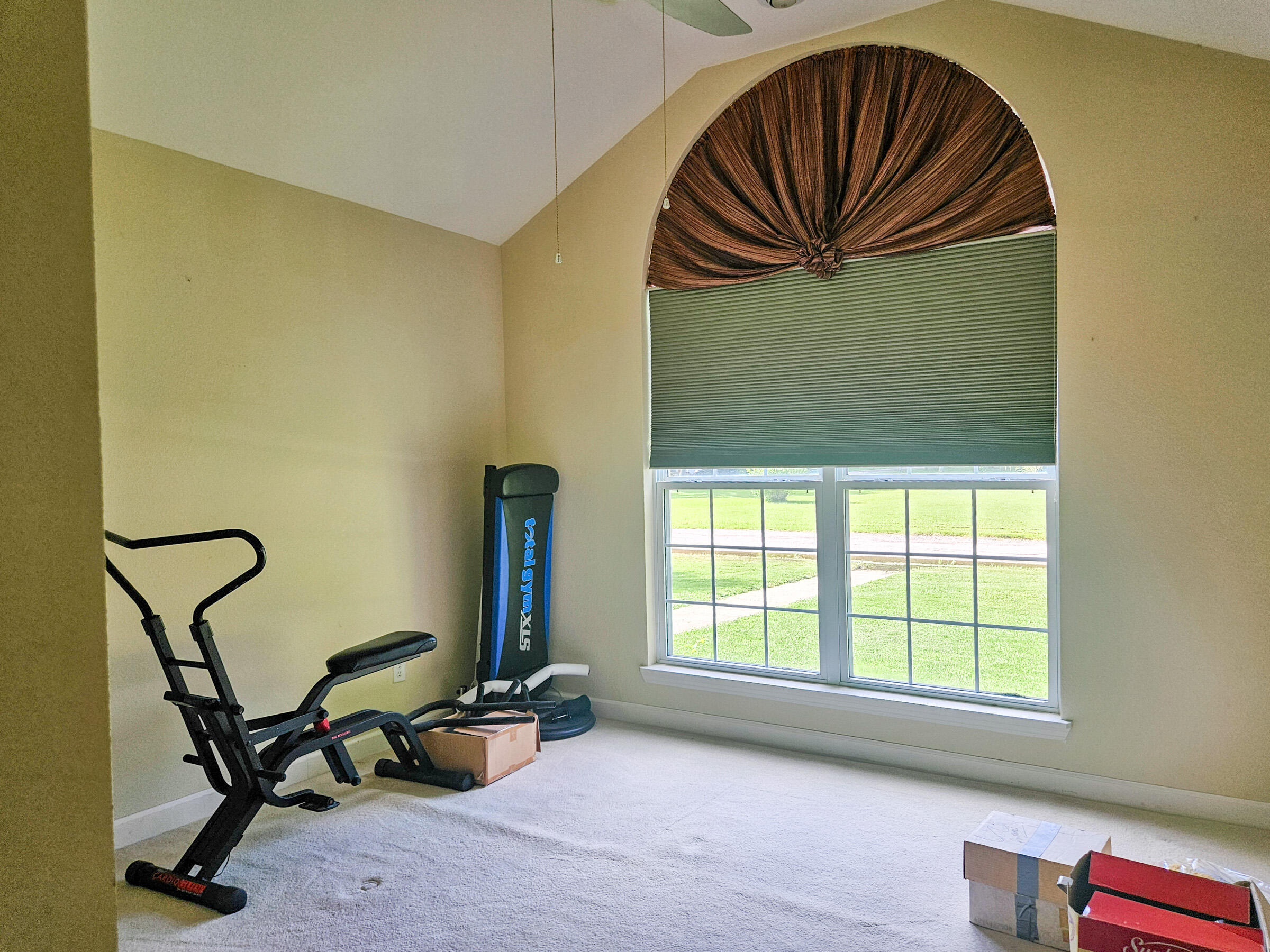 main property photo 19