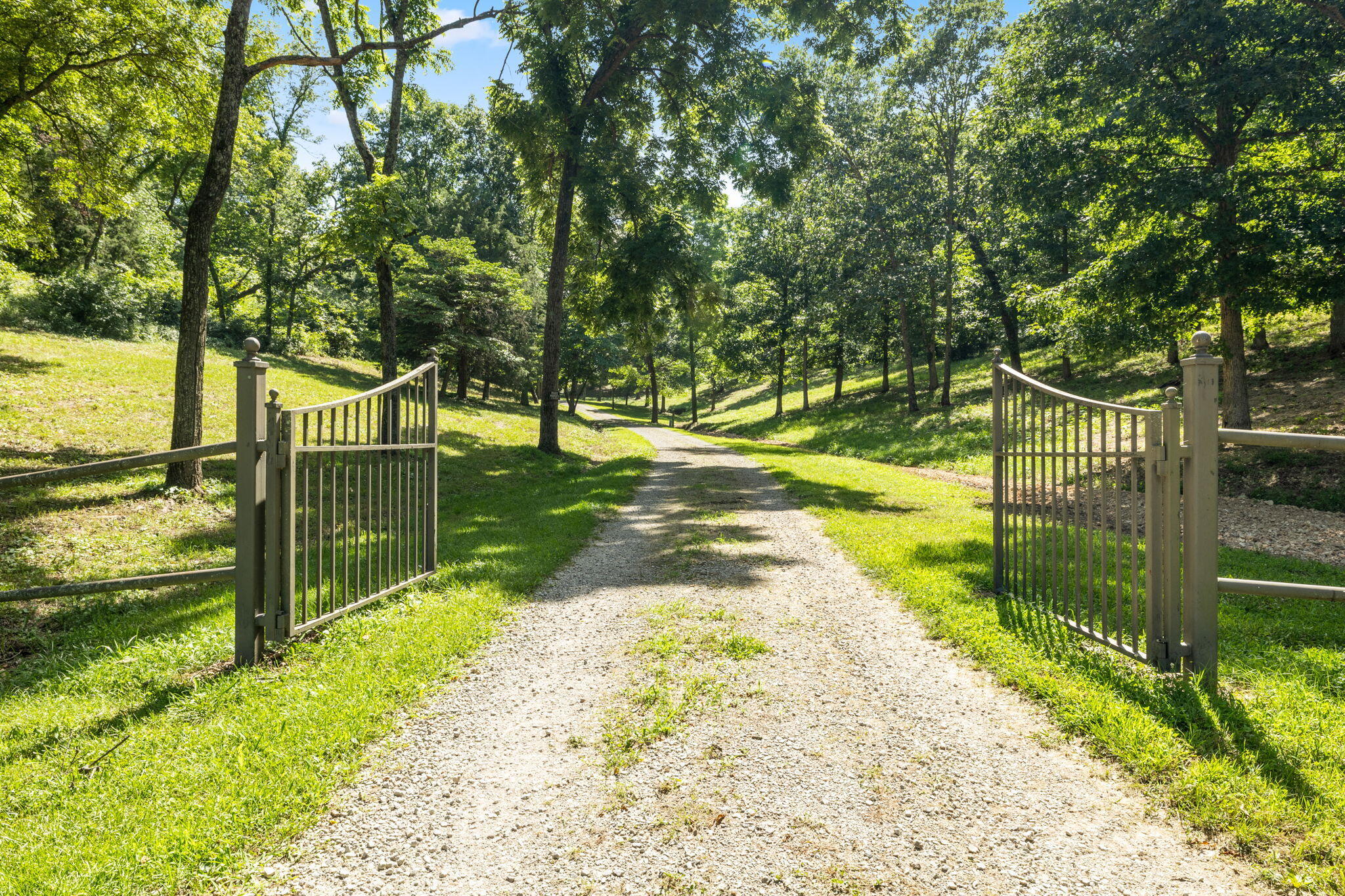 main property photo 47