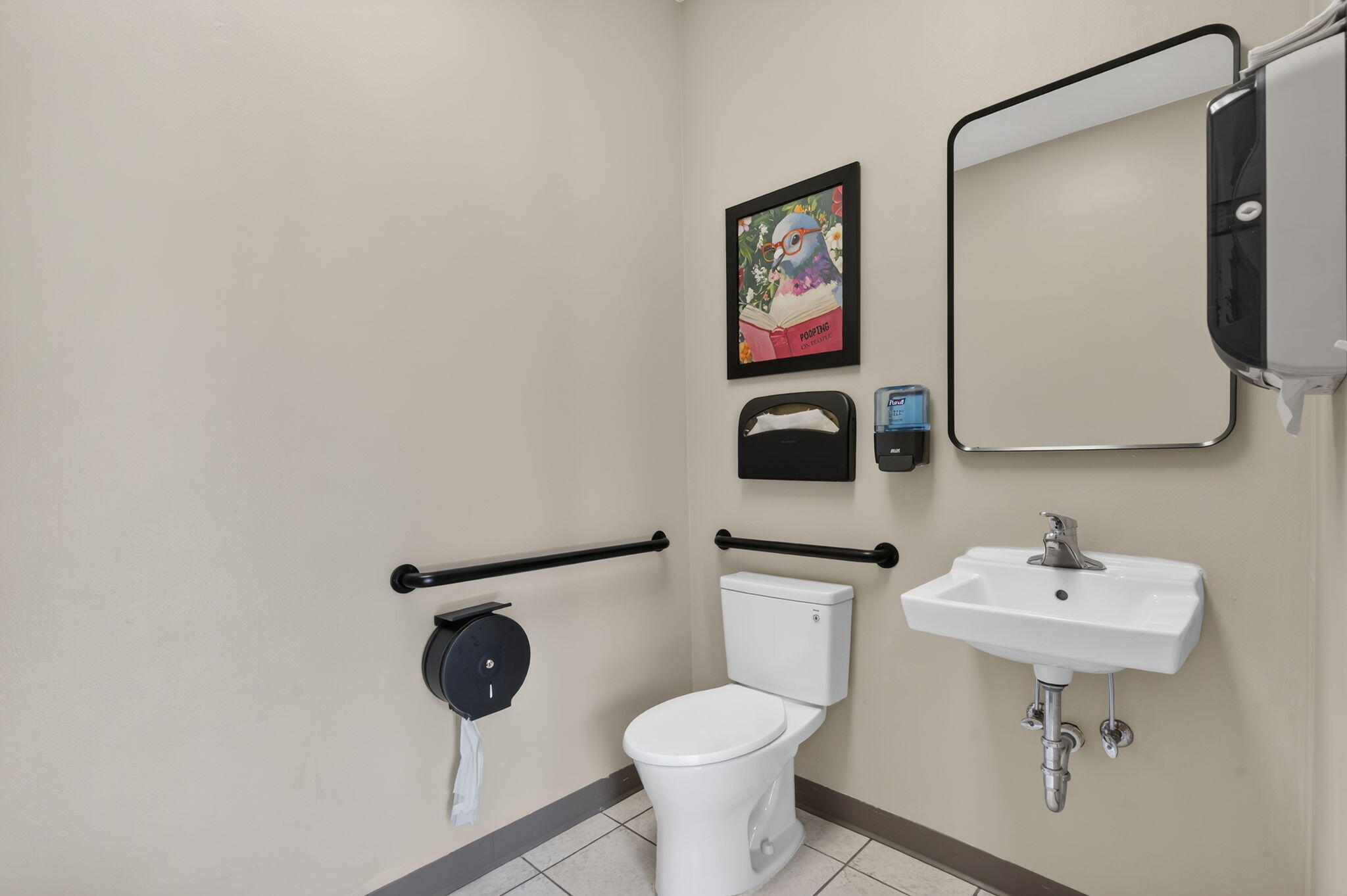 main property photo 22