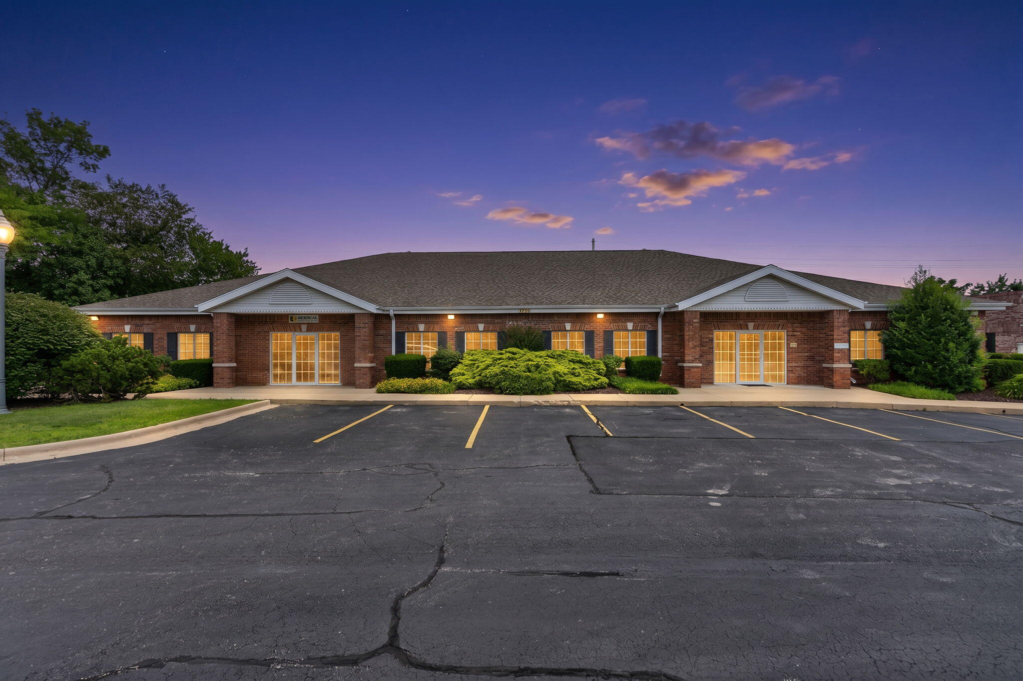 main property photo 41