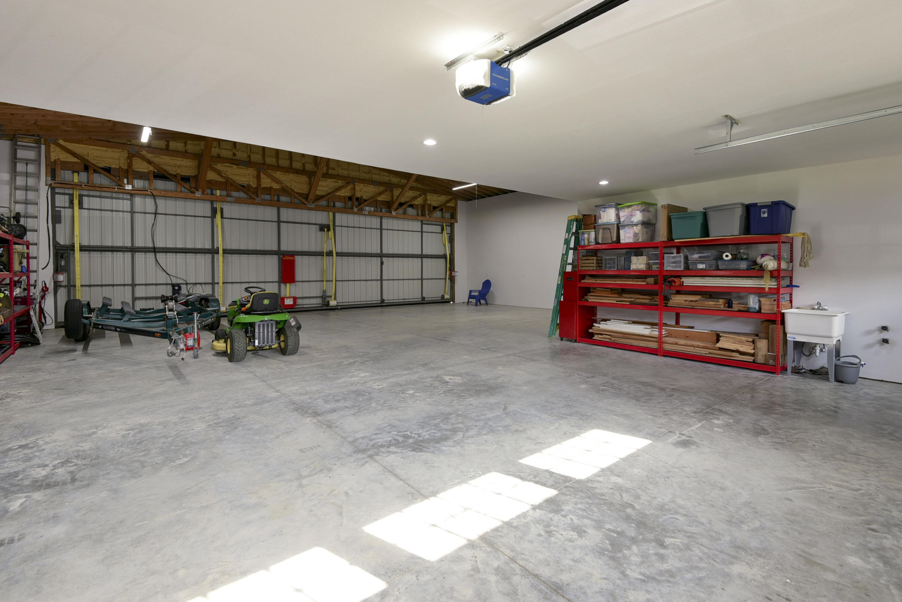 main property photo 45