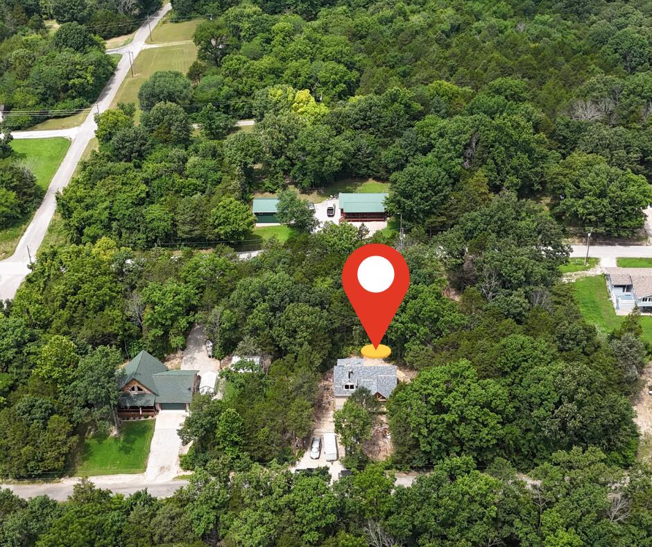 main property photo 6