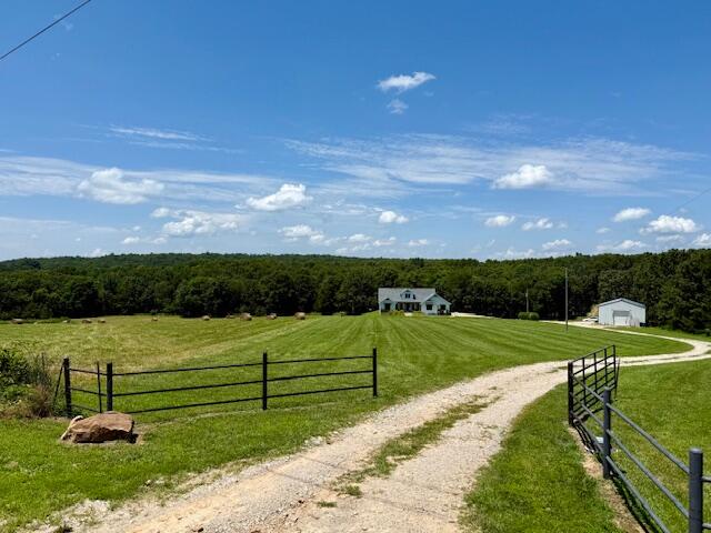 main property photo 50