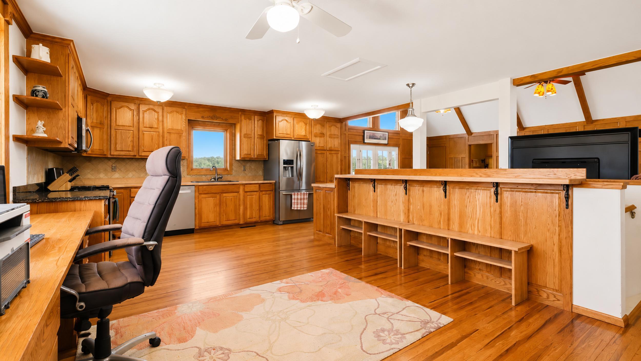 main property photo 25