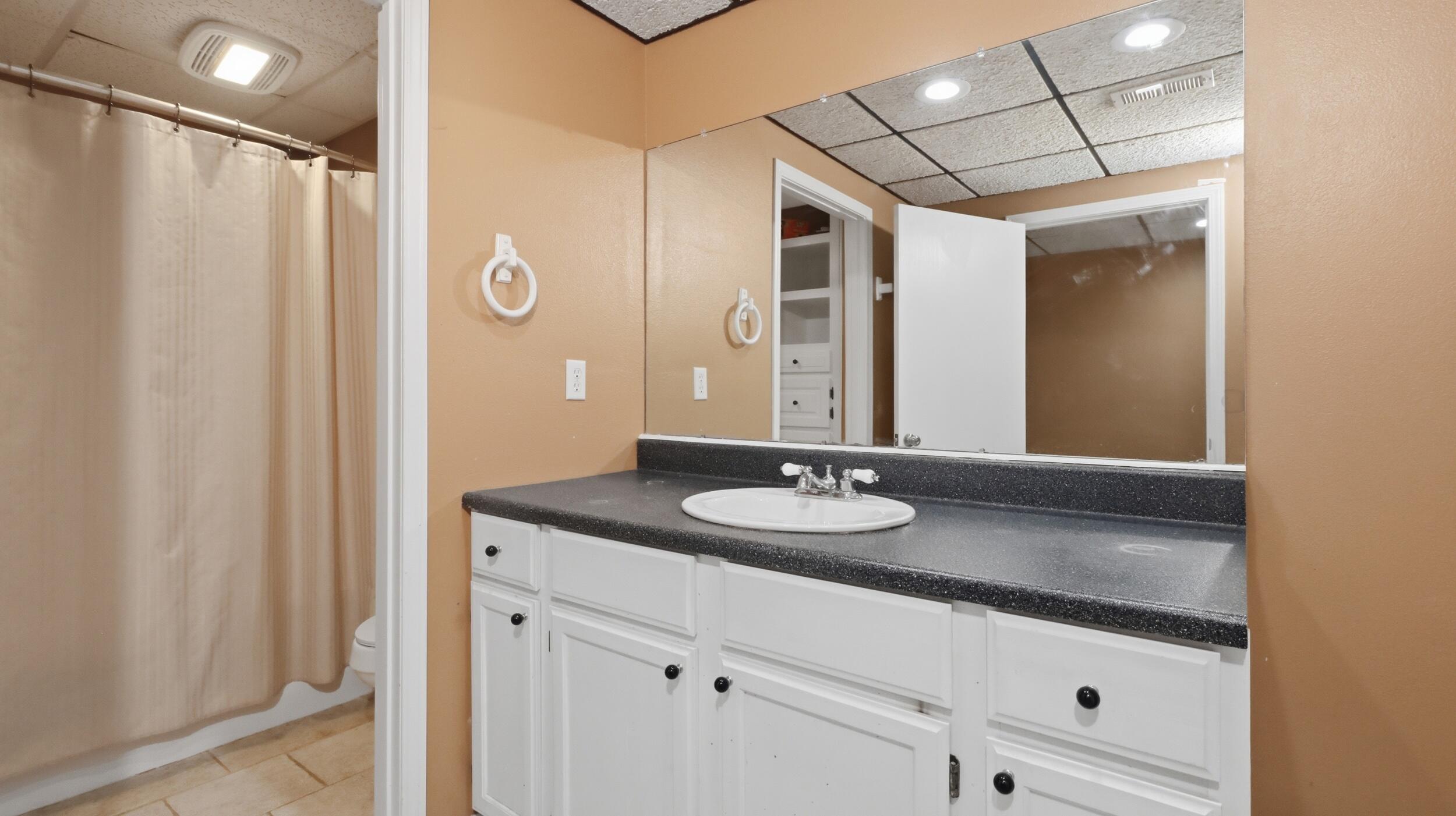 main property photo 67