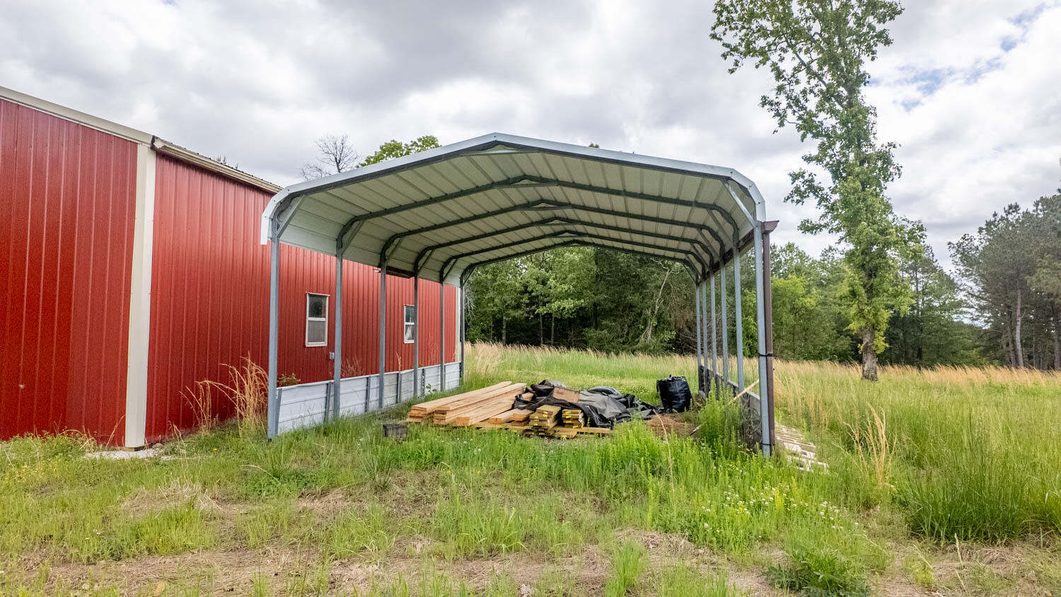 main property photo 13