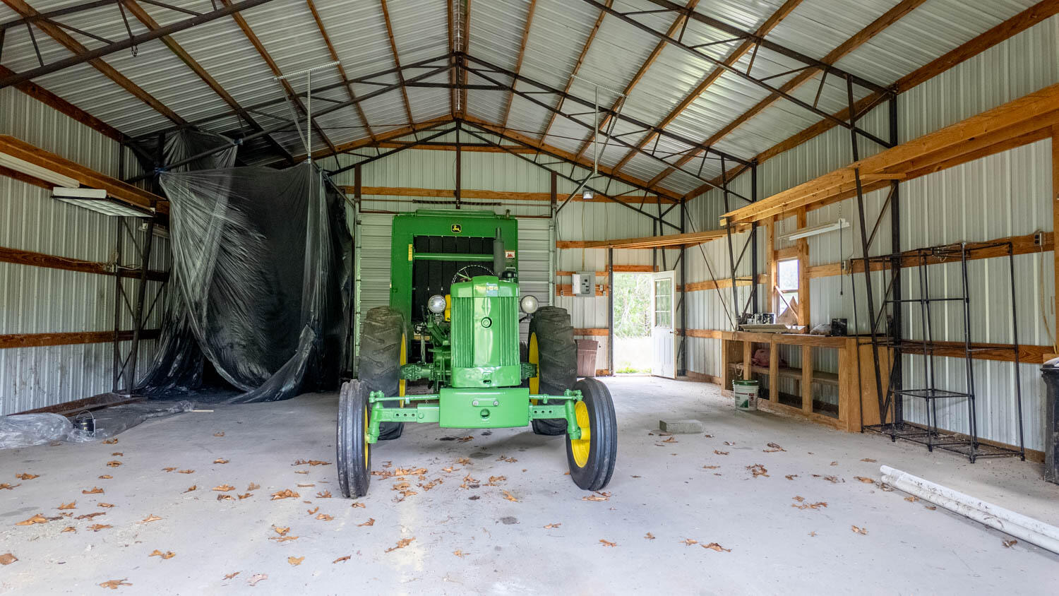 main property photo 15