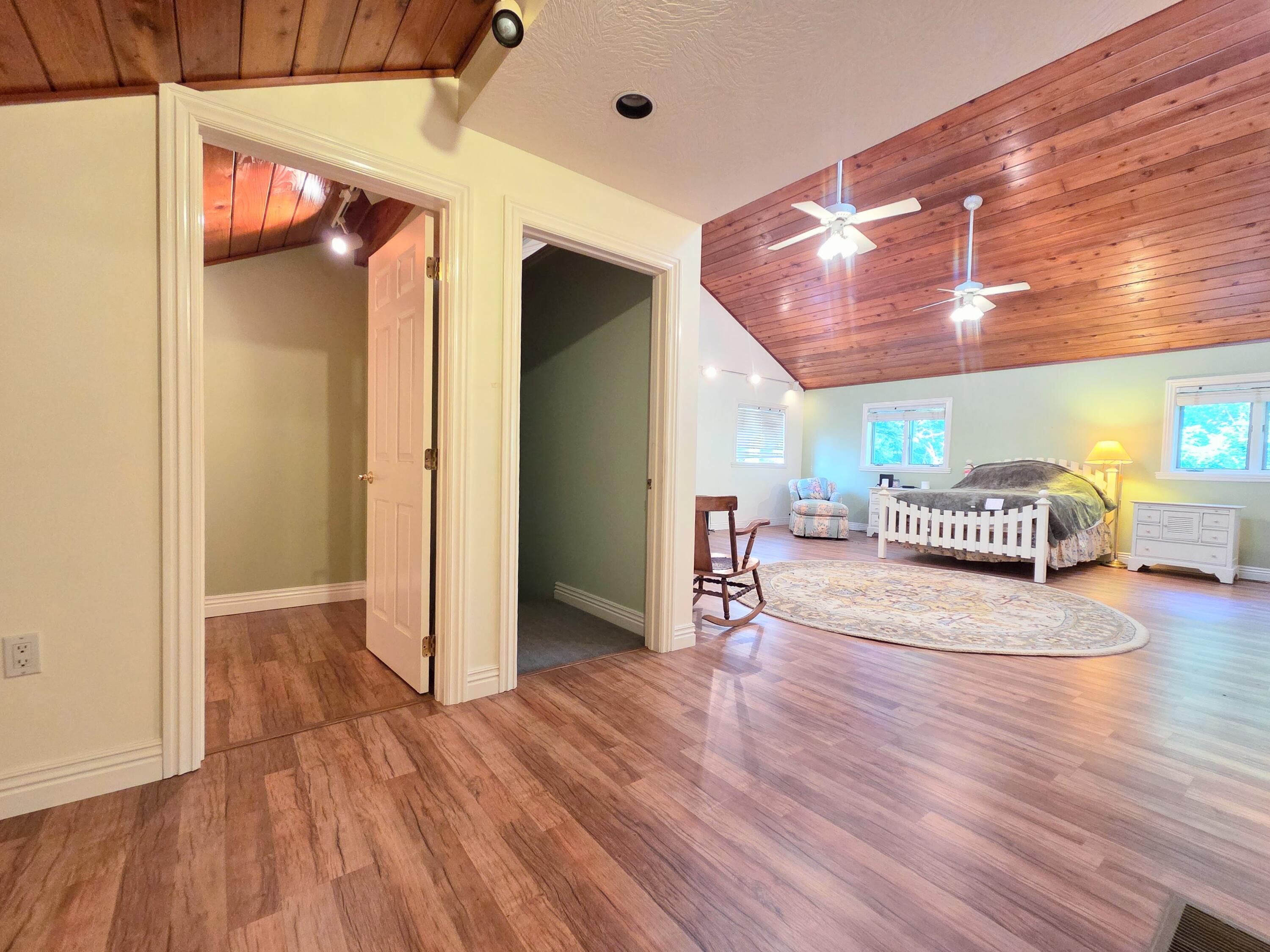 main property photo 104