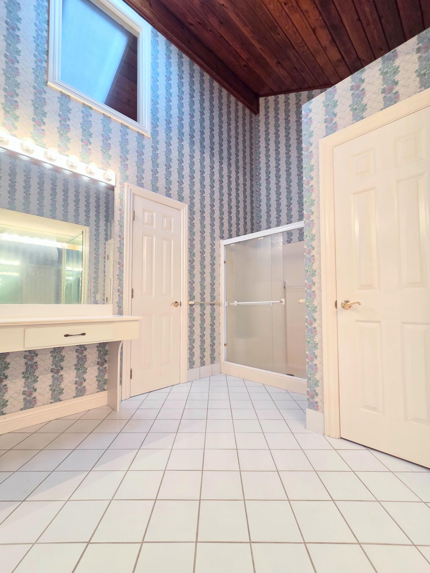 main property photo 108