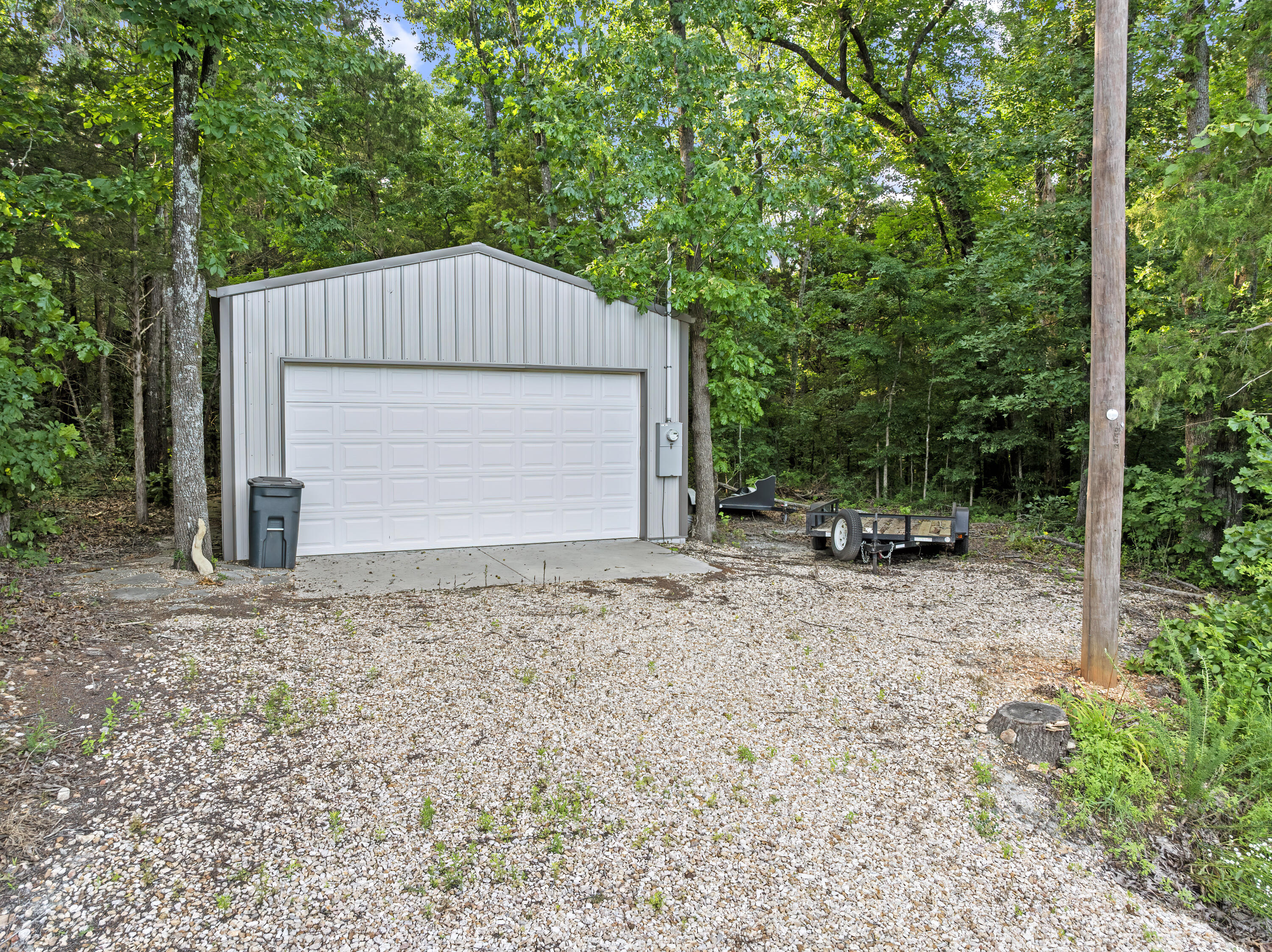 main property photo 81
