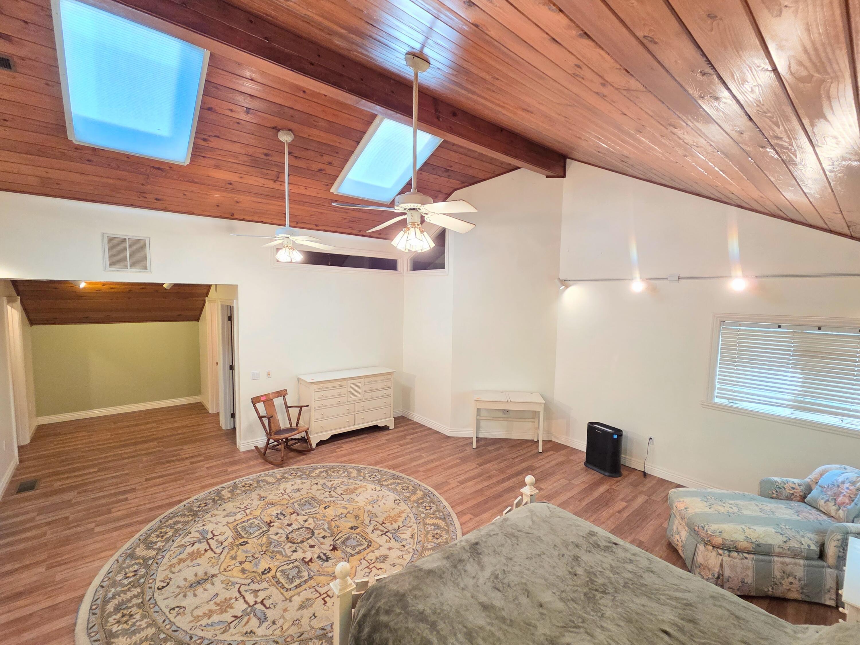 main property photo 106