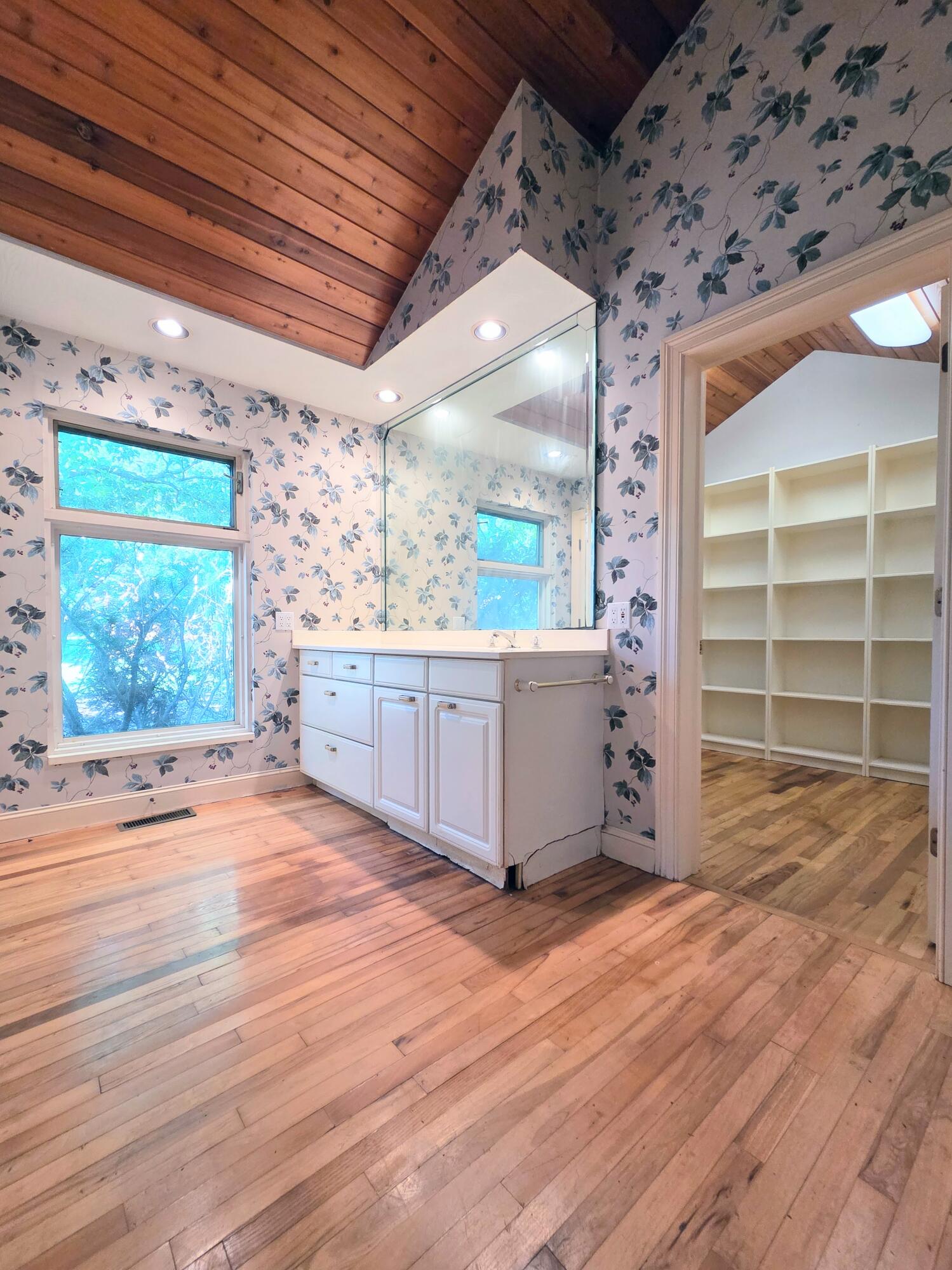 main property photo 118
