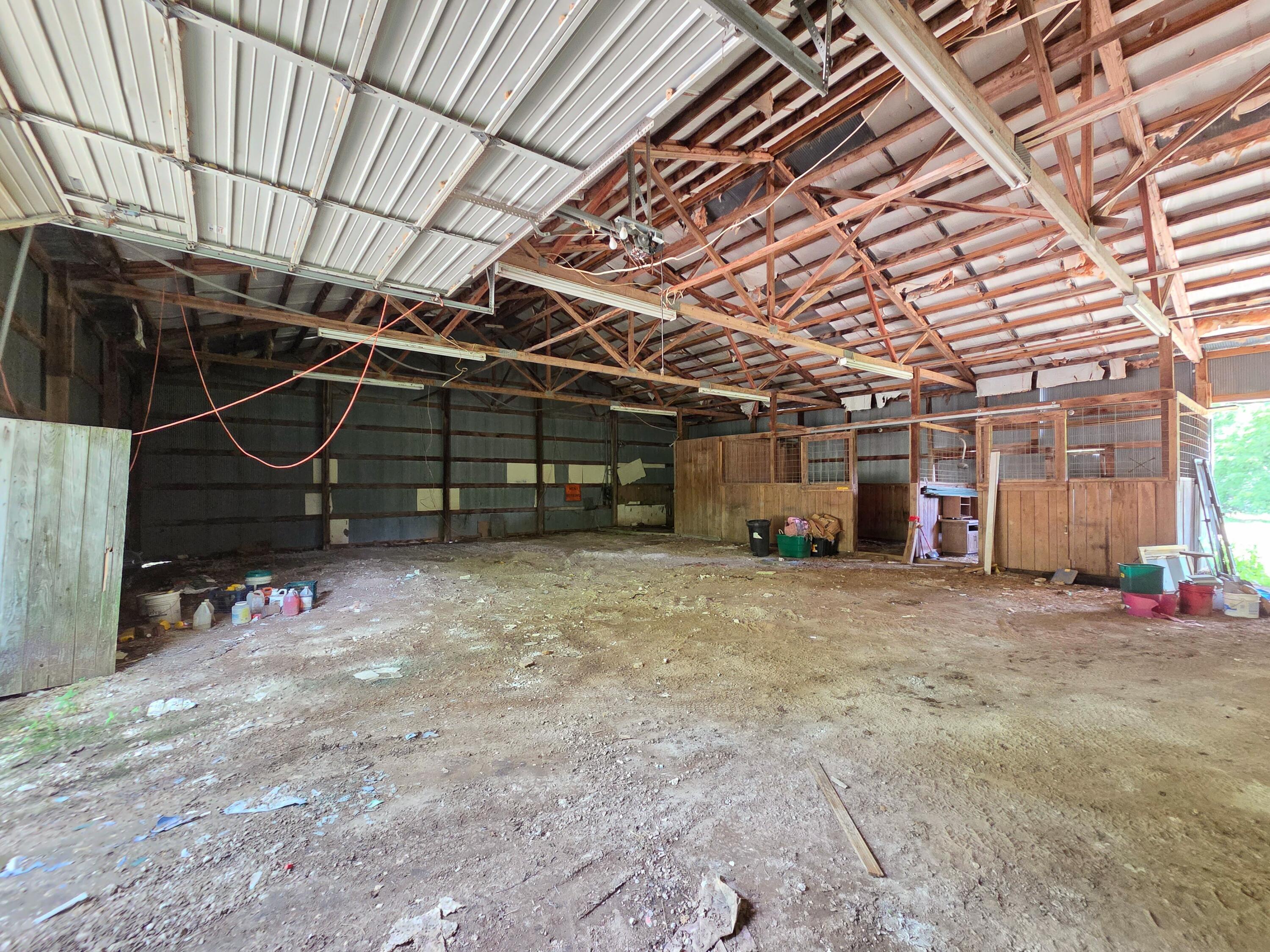main property photo 186