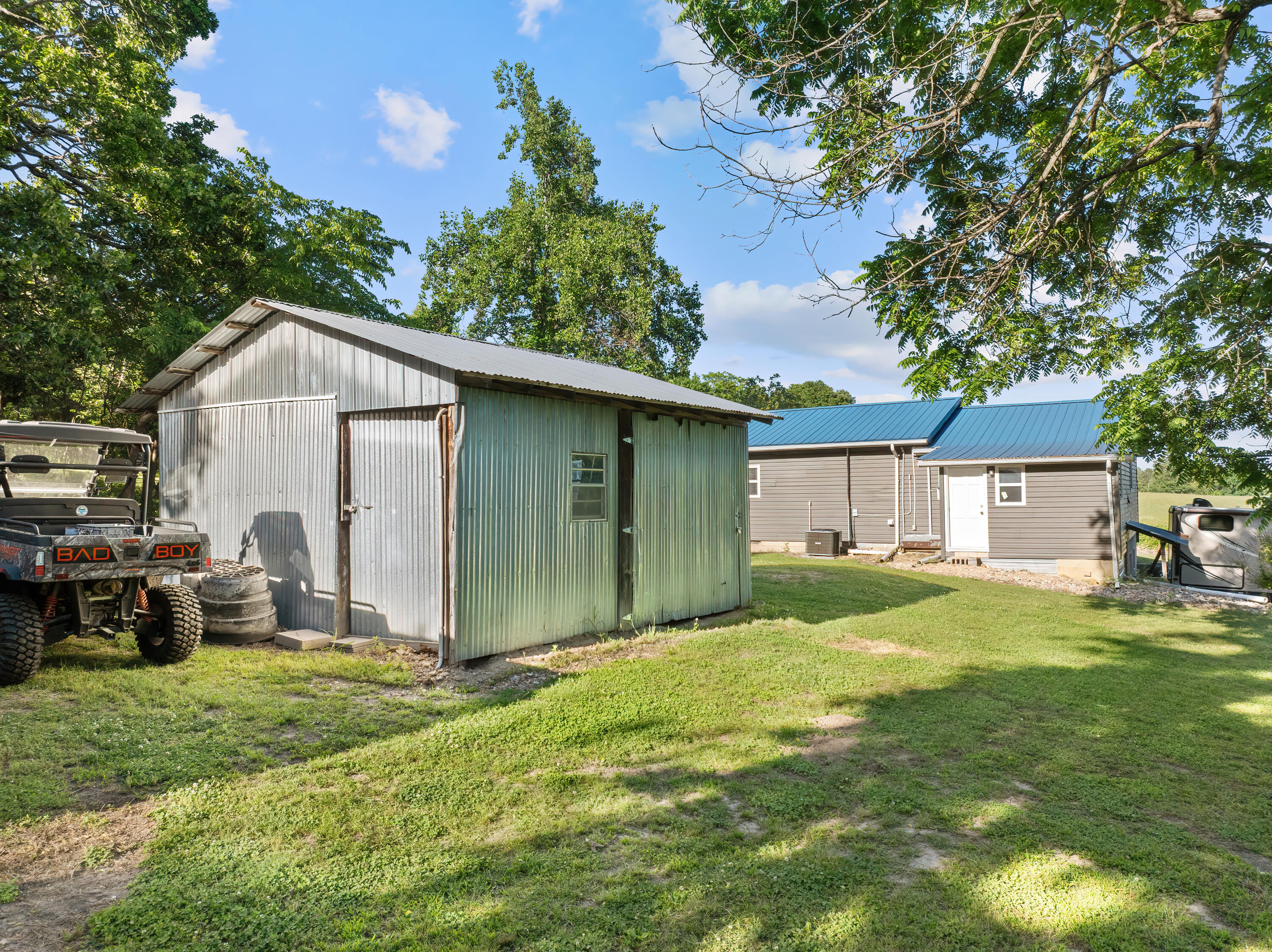 main property photo 49