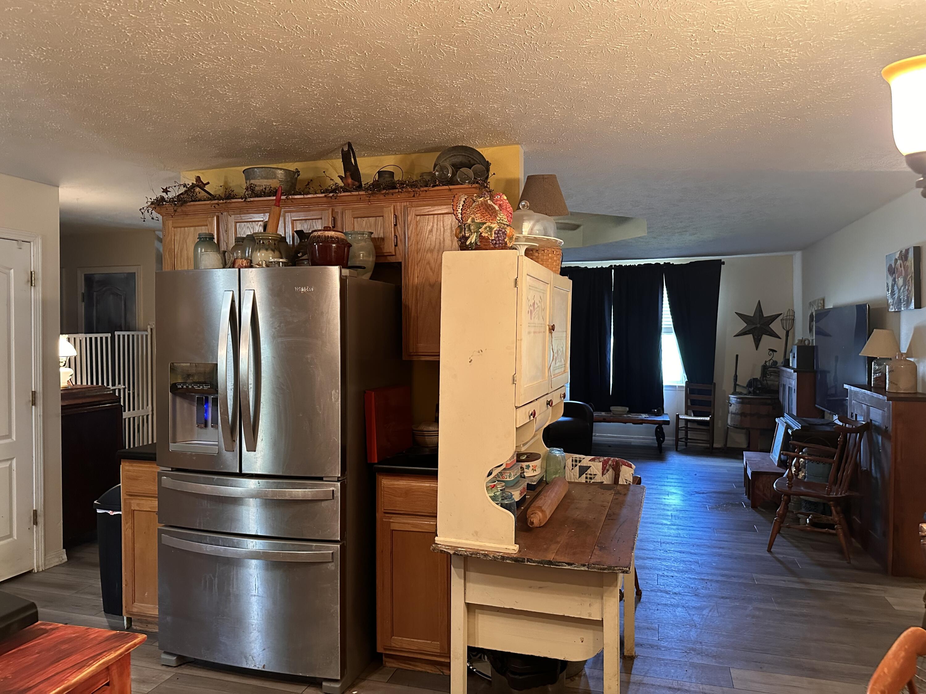 main property photo 38
