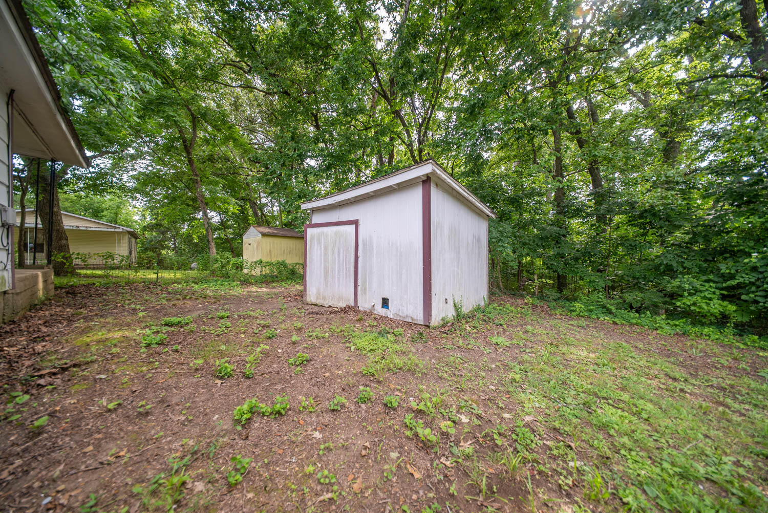 main property photo 20