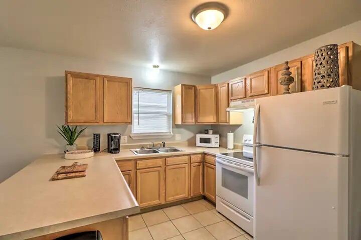 main property photo 47