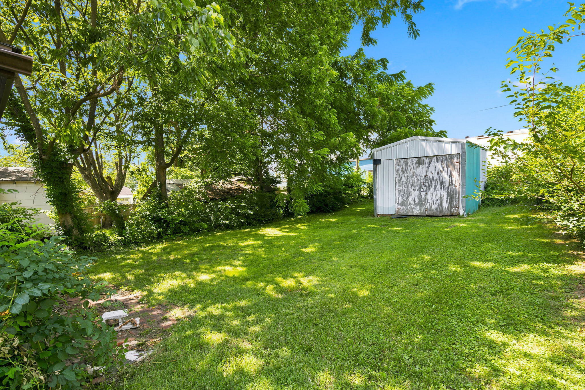 main property photo 15