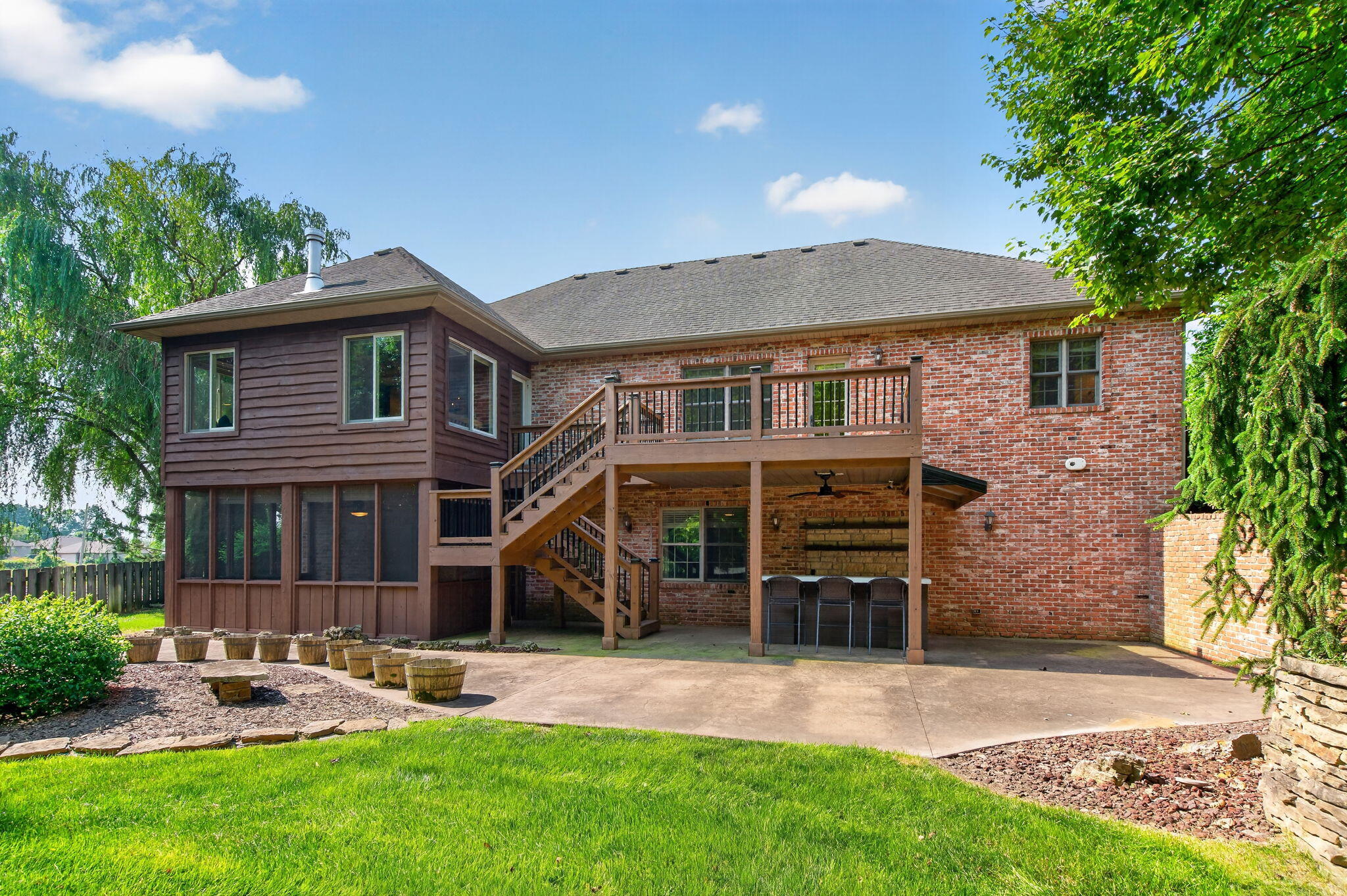 main property photo 70