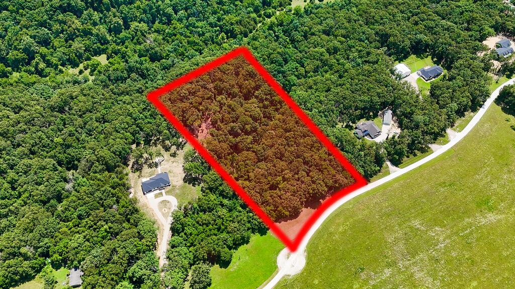 main property photo 10