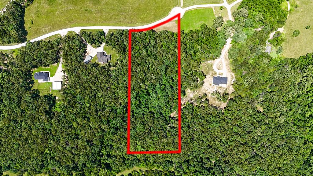 main property photo 11