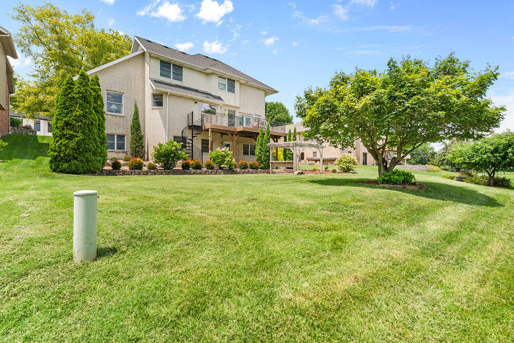 main property photo 50