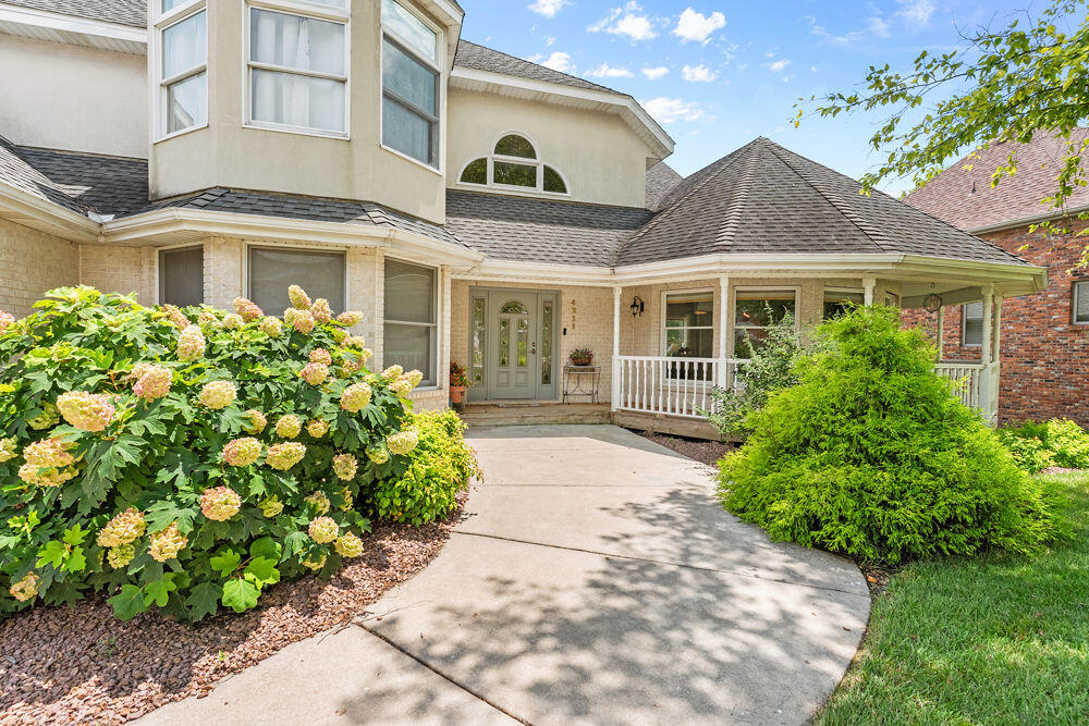 main property photo 8