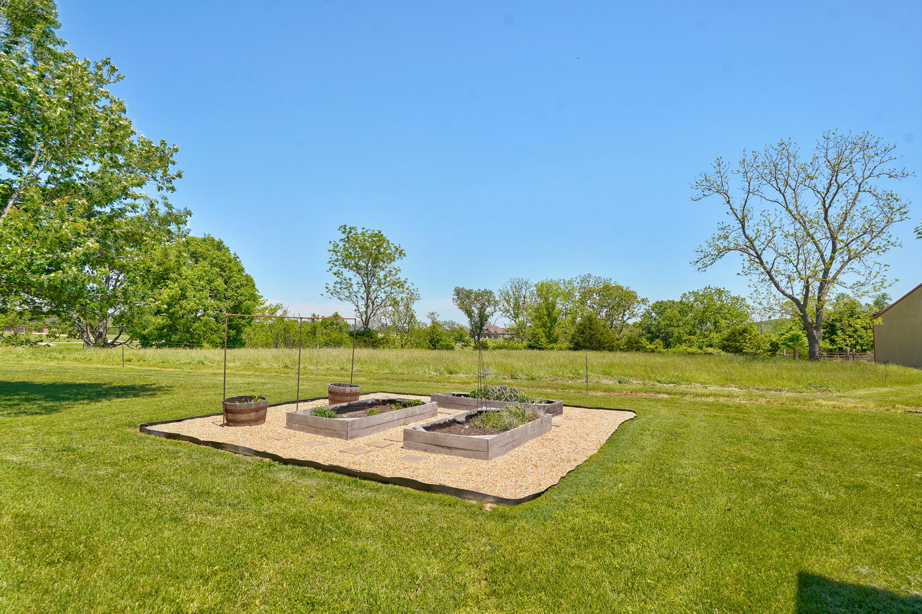 main property photo 62