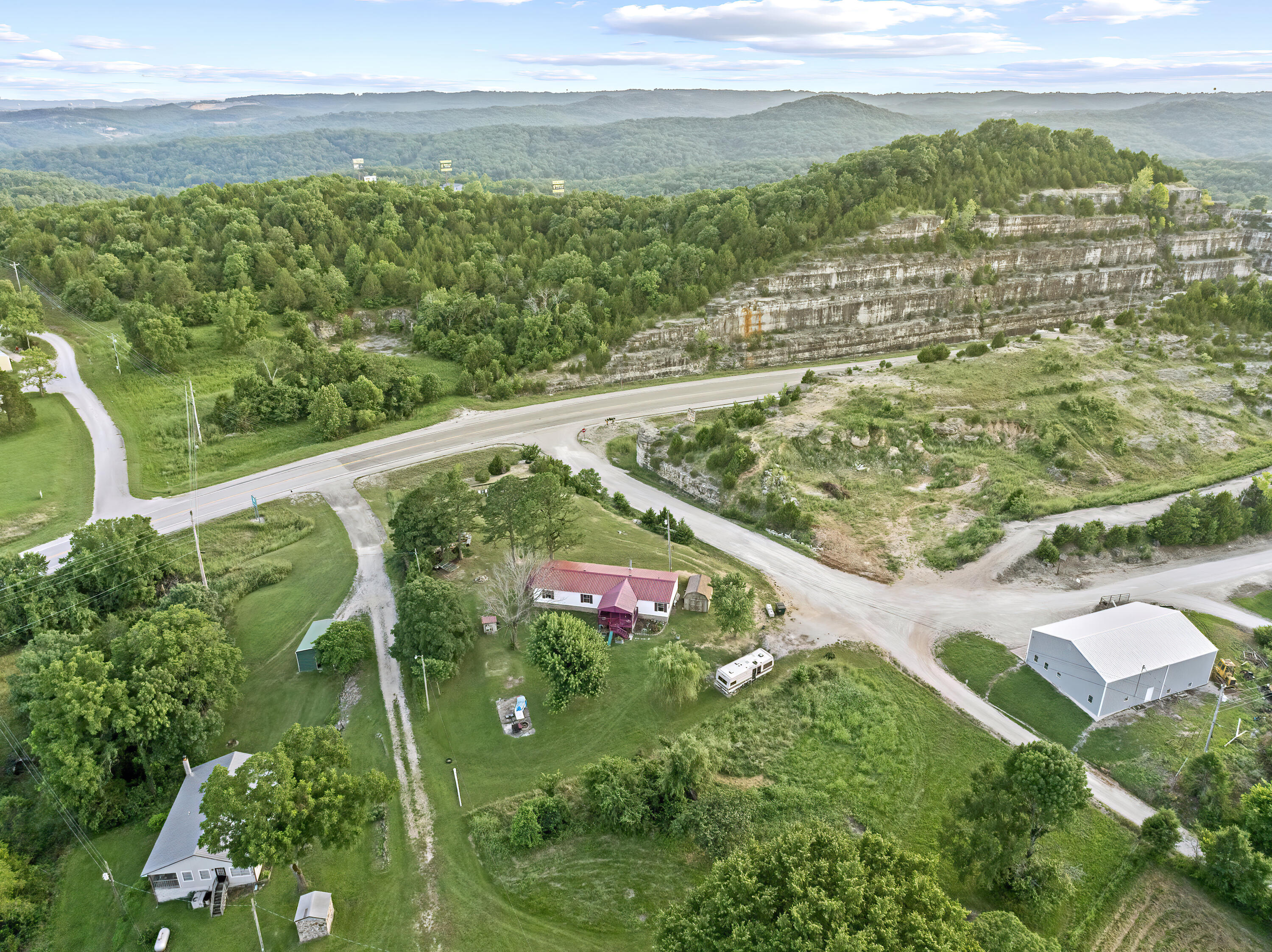 main property photo 36
