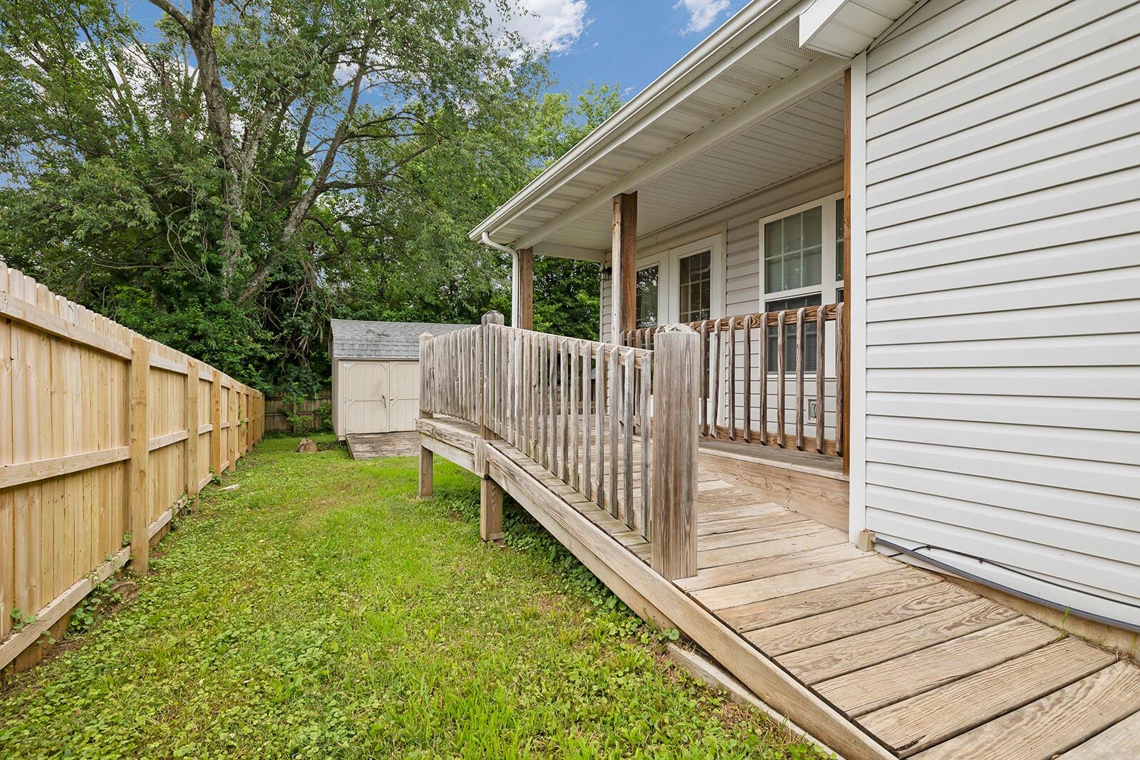 main property photo 28