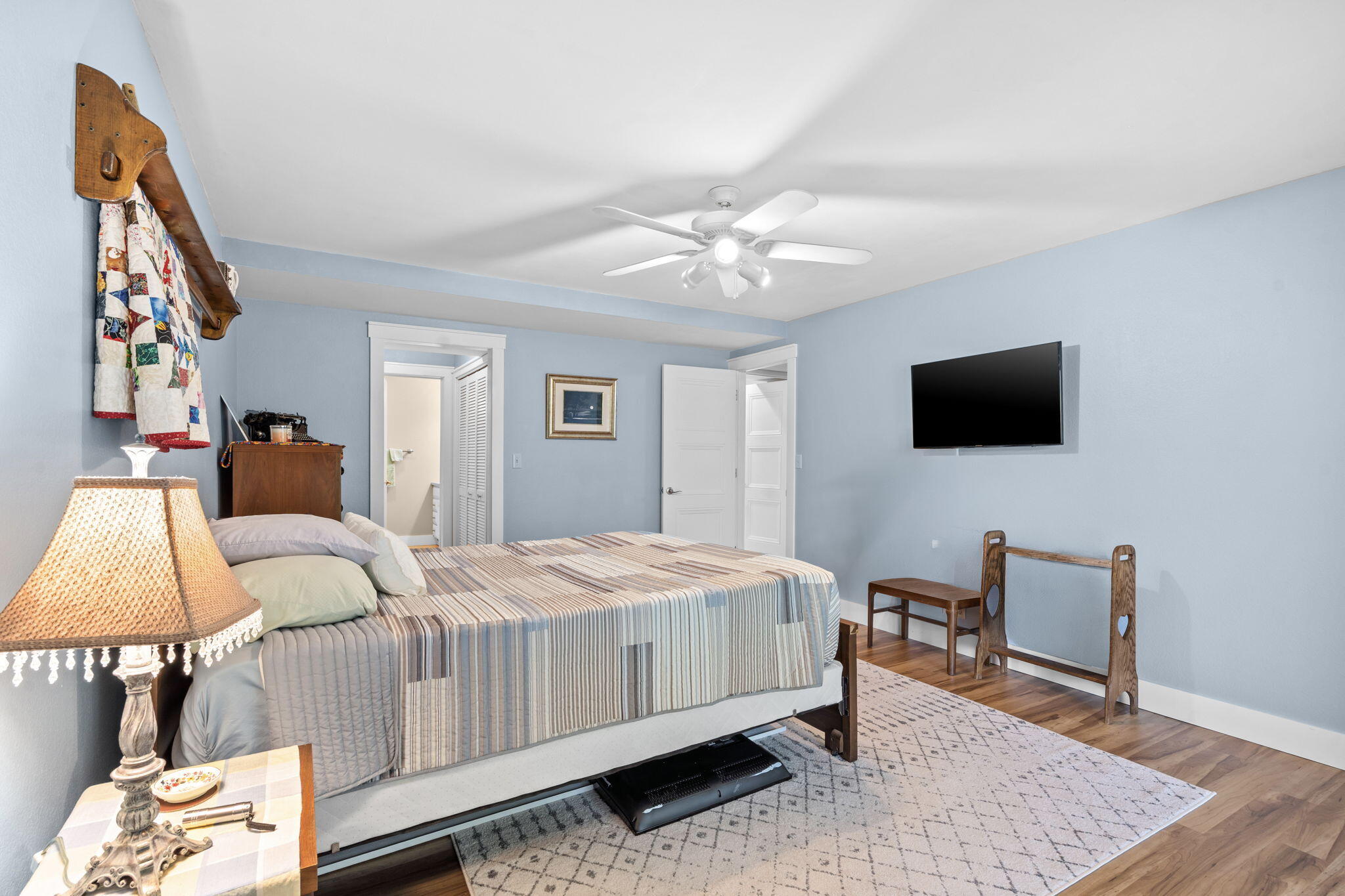 main property photo 49