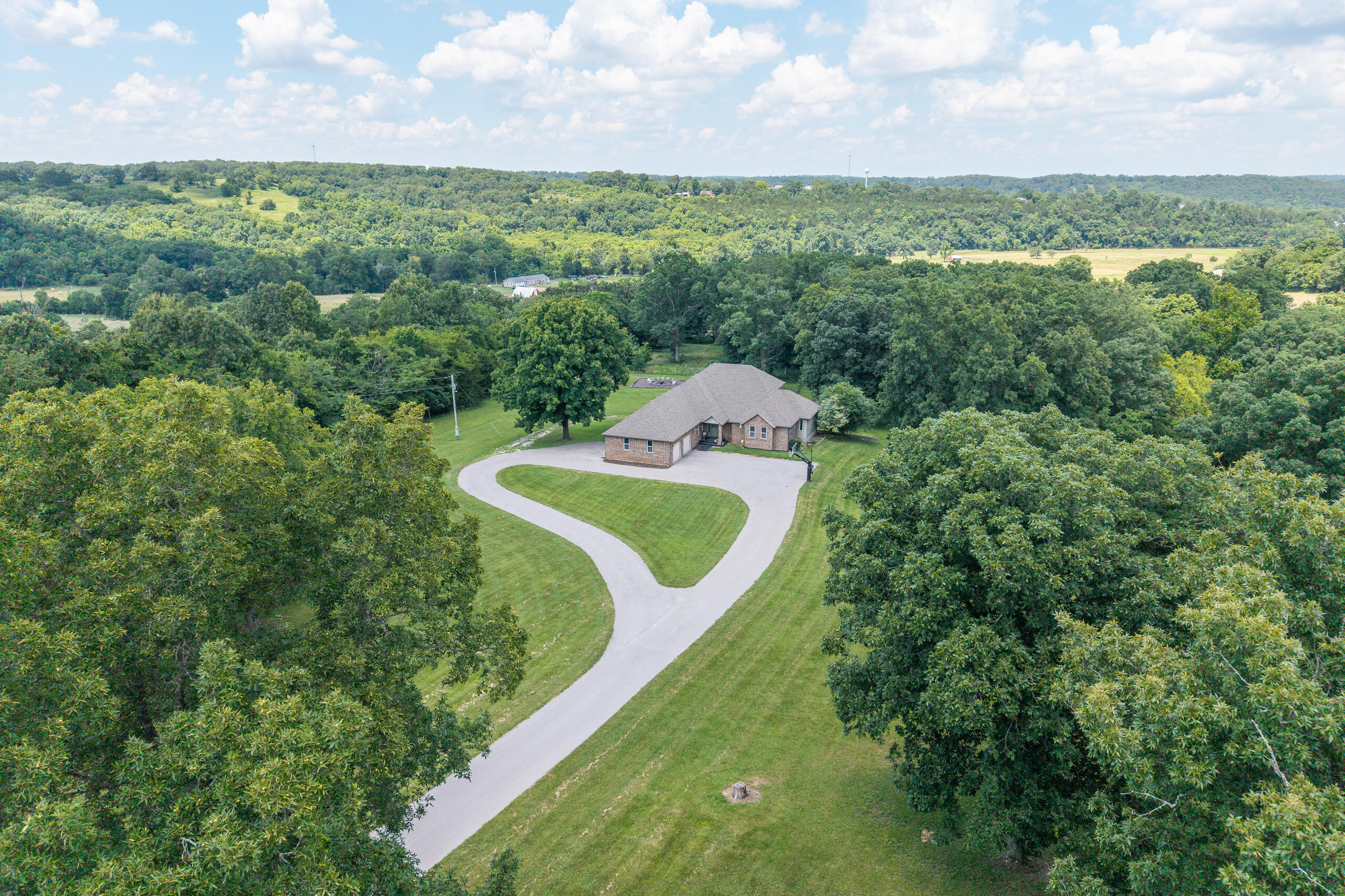 main property photo 70