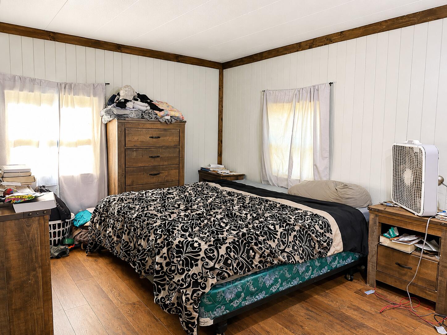 main property photo 24