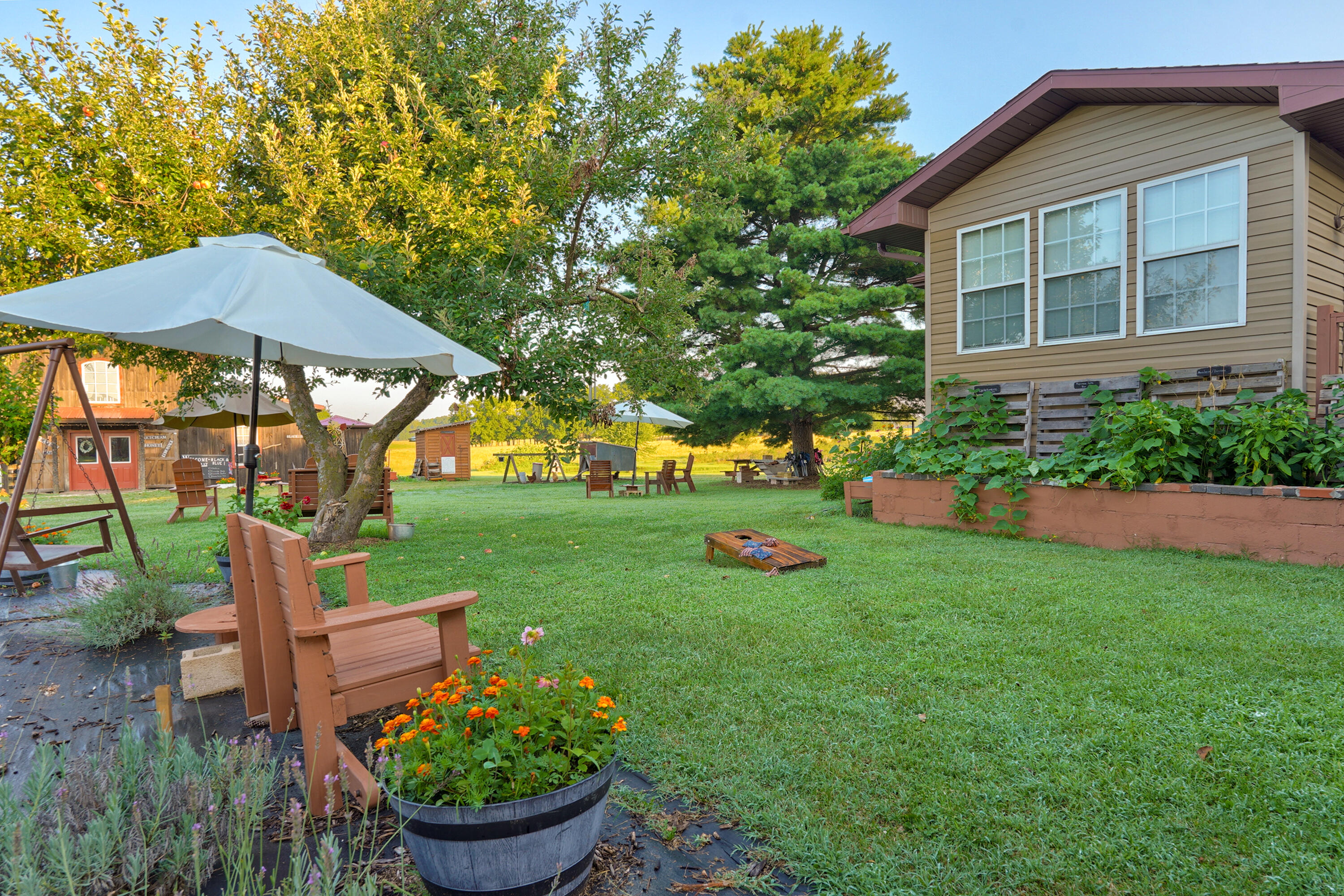 main property photo 99