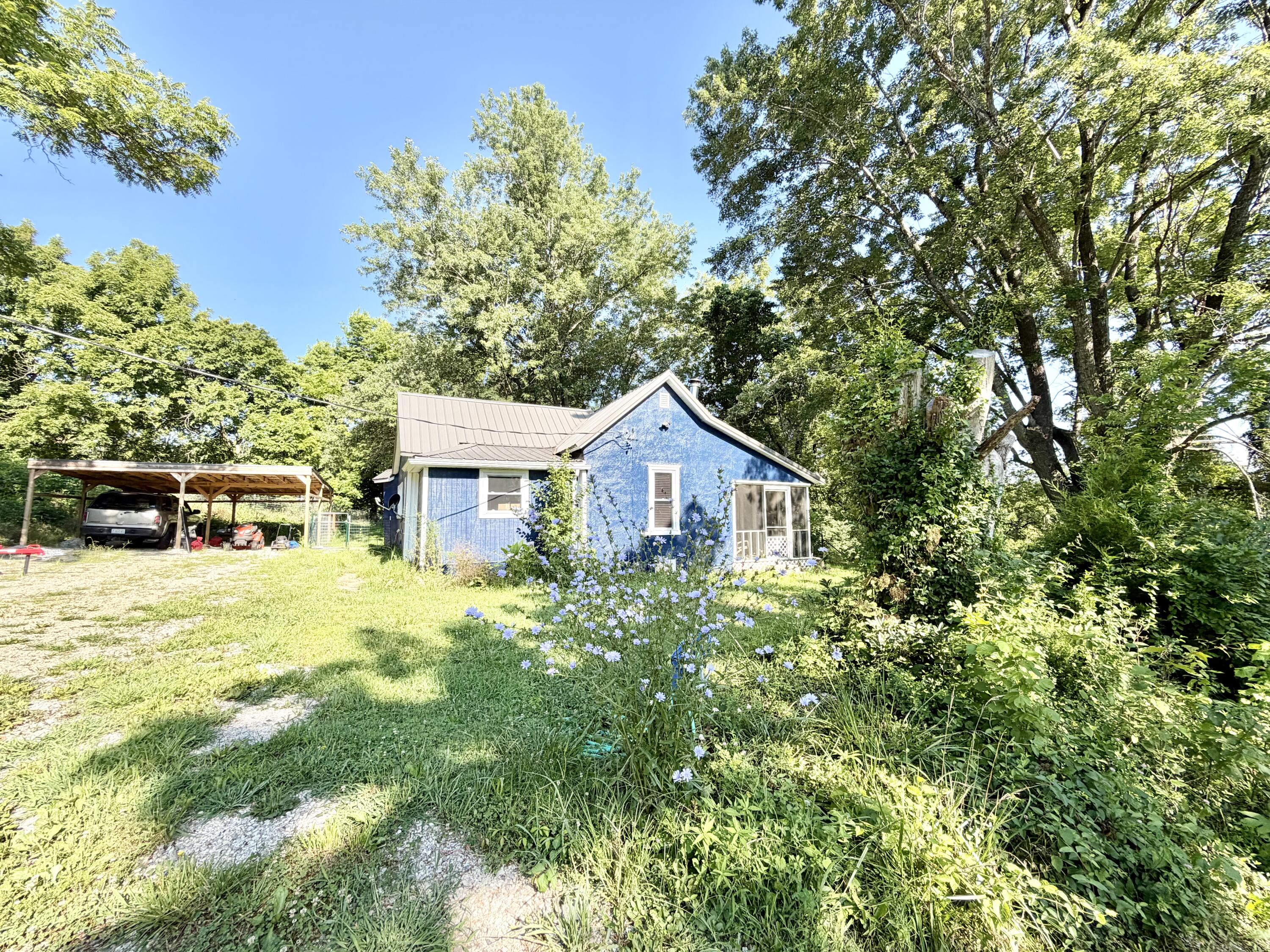 main property photo 22